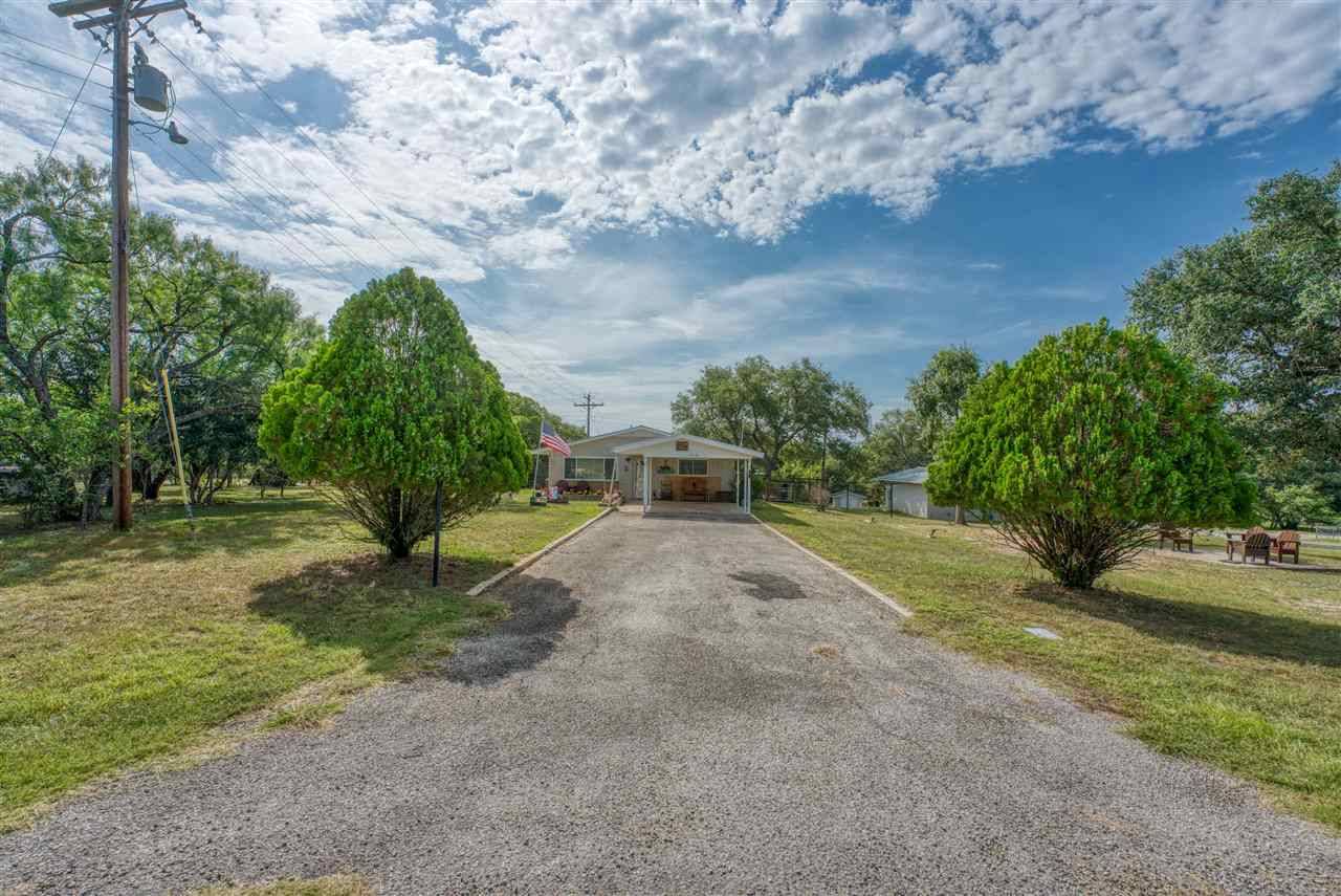 510 South Dr., Kingsland, TX 78639