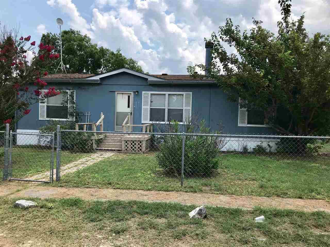 105 Windy Lane, Burnet, TX 78611