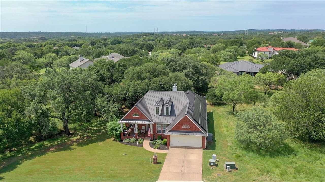 907 Fault Line DR, Horseshoe Bay, TX 78657