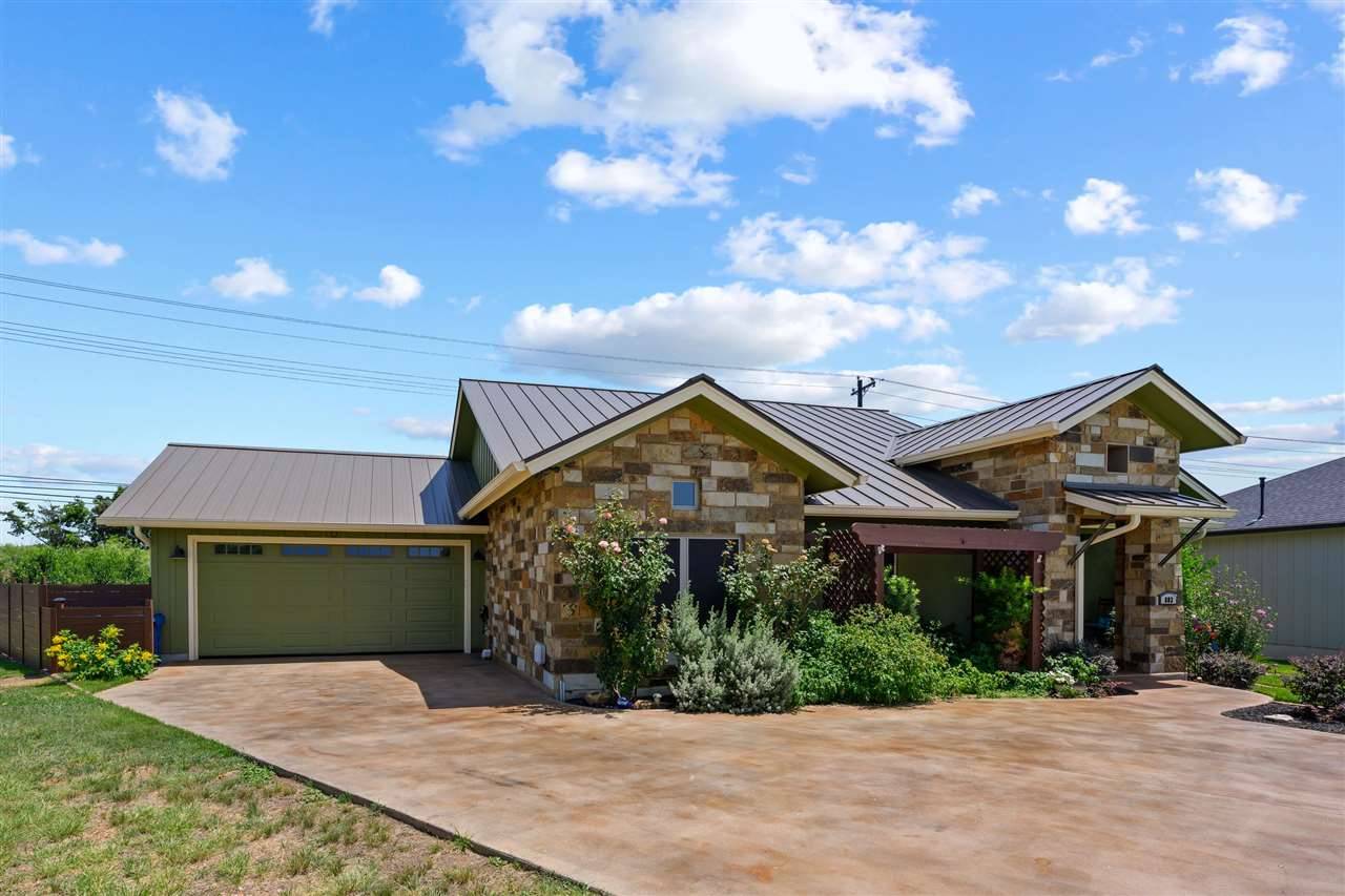 803 Lacey Oak CIR, Marble Falls, TX 78654