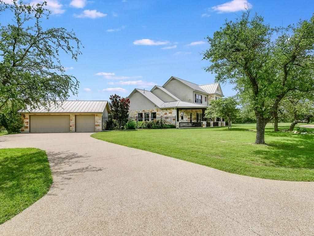 698 Paseo Robles, Lampasas, TX 76550
