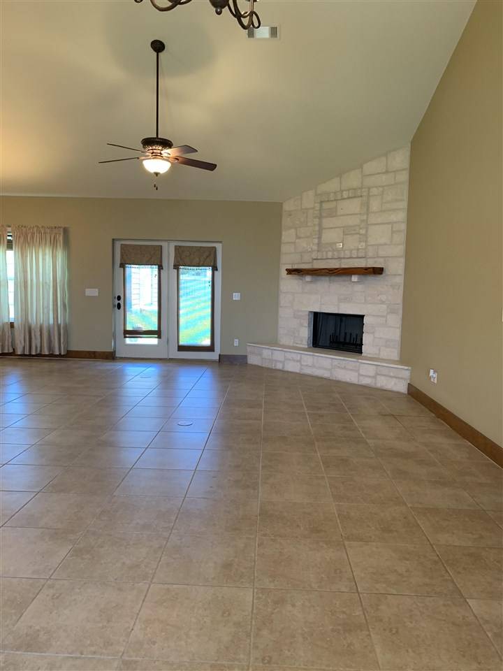 301 Bridget DR, Marble Falls, TX 78654
