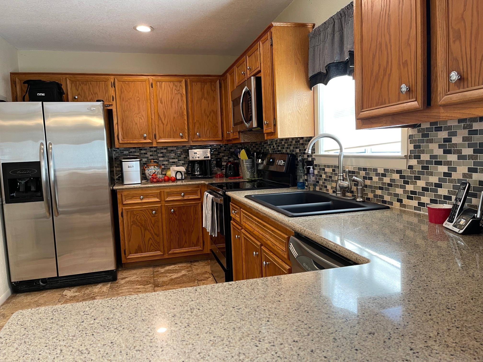 1817 Lacy Dr, Marble Falls, TX 78654