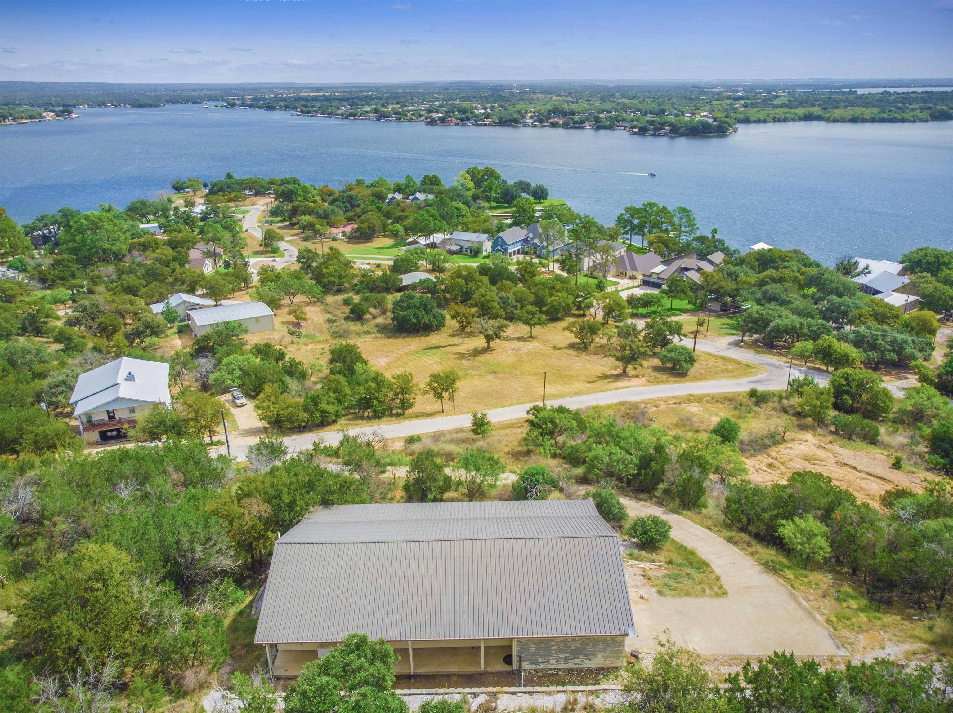 210 Inspiration DR, Sunrise Beach, TX 78643