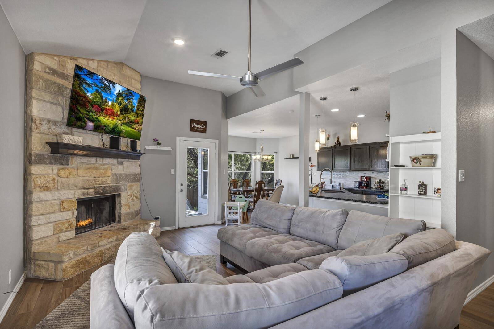1315 Primrose LN, Marble Falls, TX 78654