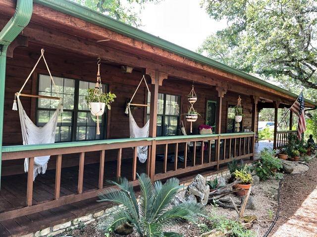 4300 Cypress Canyon Trl, Spicewood, TX 78669
