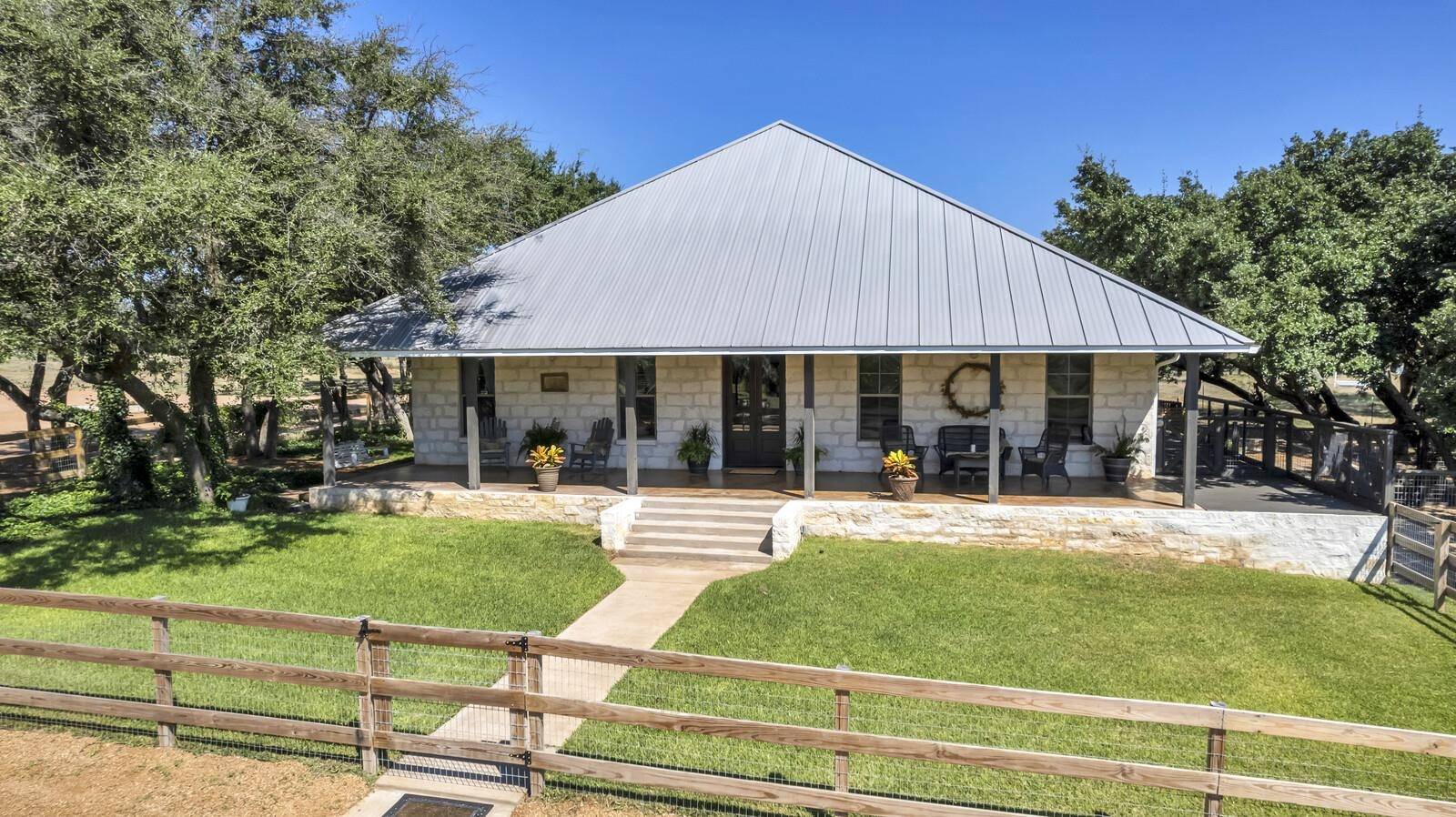 191 Kanz Lane LN, Marble Falls, TX 78654