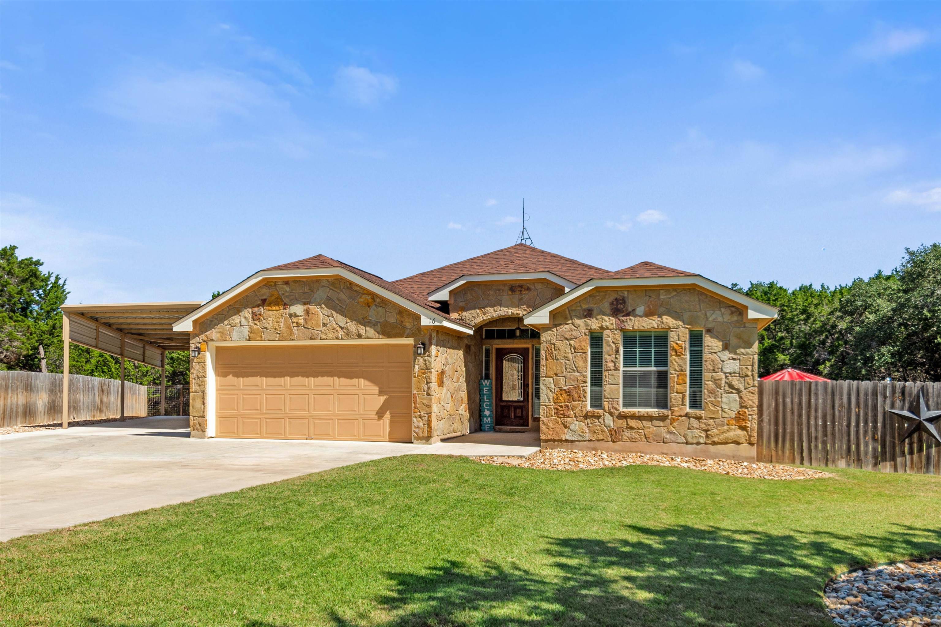 16 Honeysuckle LN, Out Of Area, TX 78676-2006