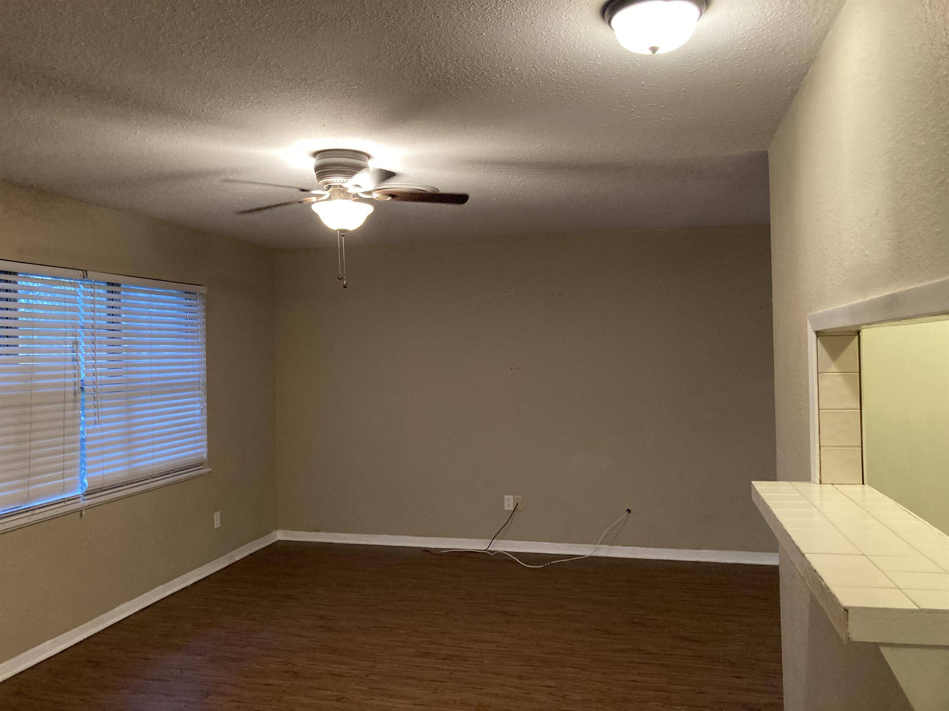 1112 A Northwood, Marble Falls, TX 78654