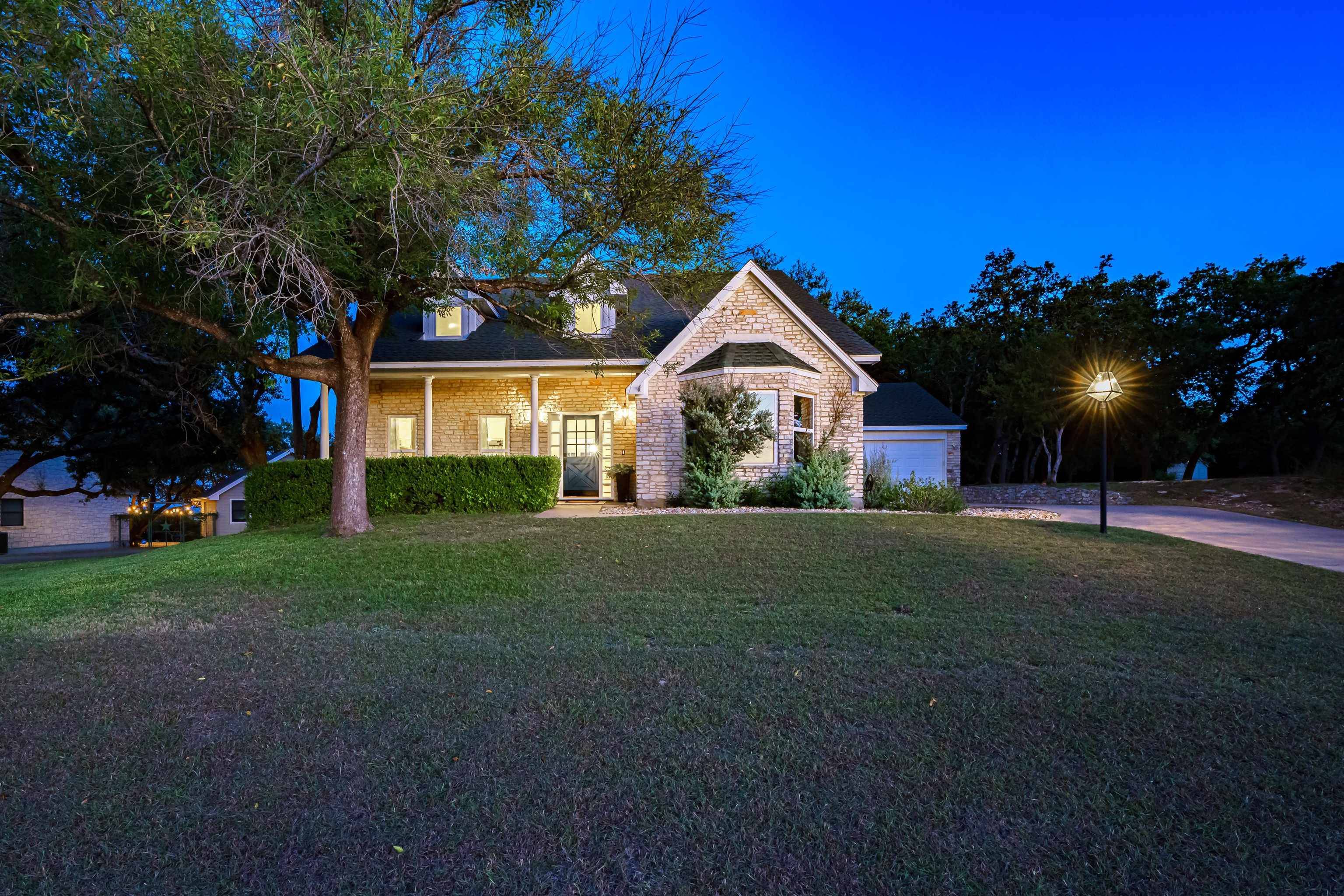 107 S RONAY DR, Spicewood, TX 78669
