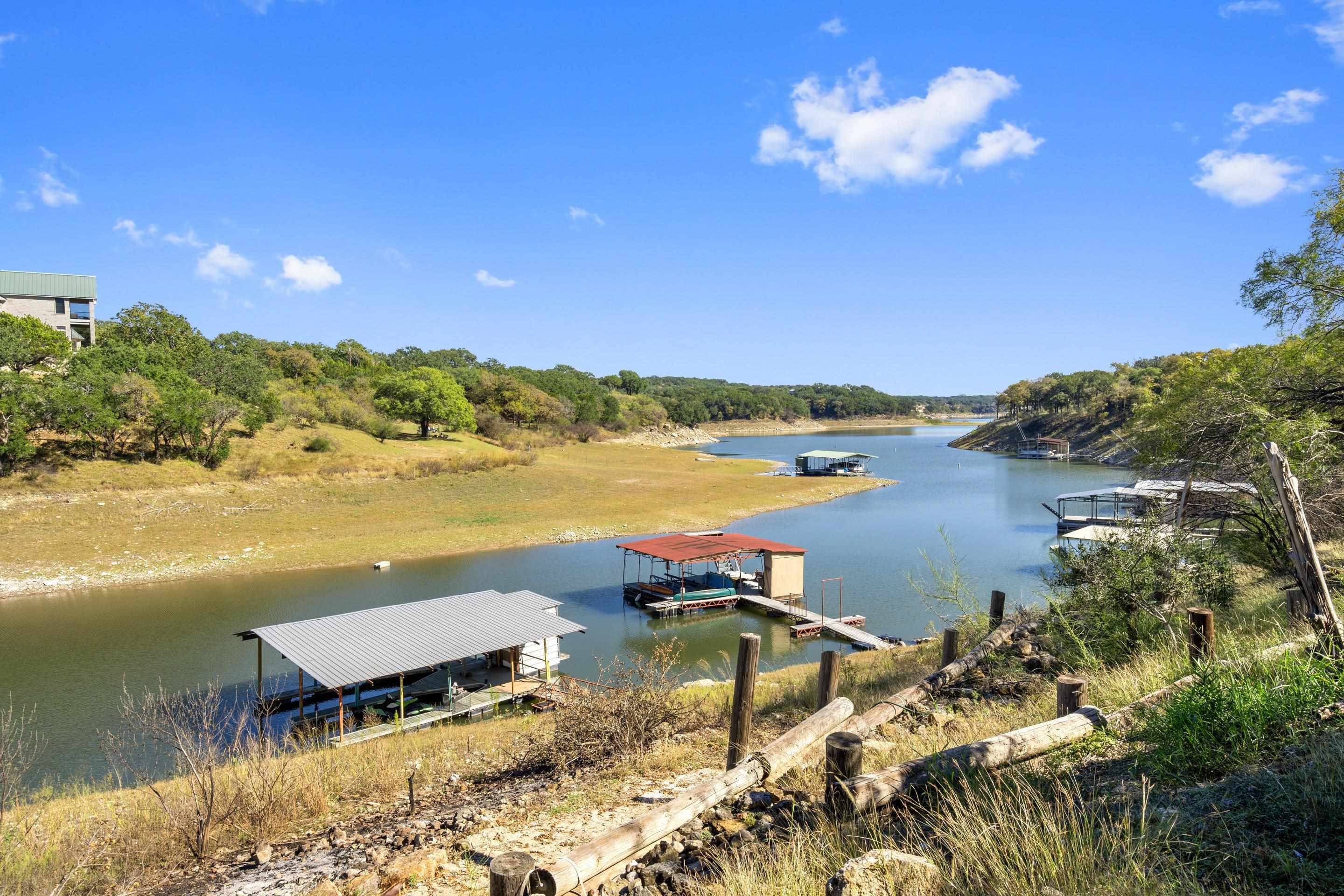 3615 Peninsular DR, Marble Falls, TX 78654