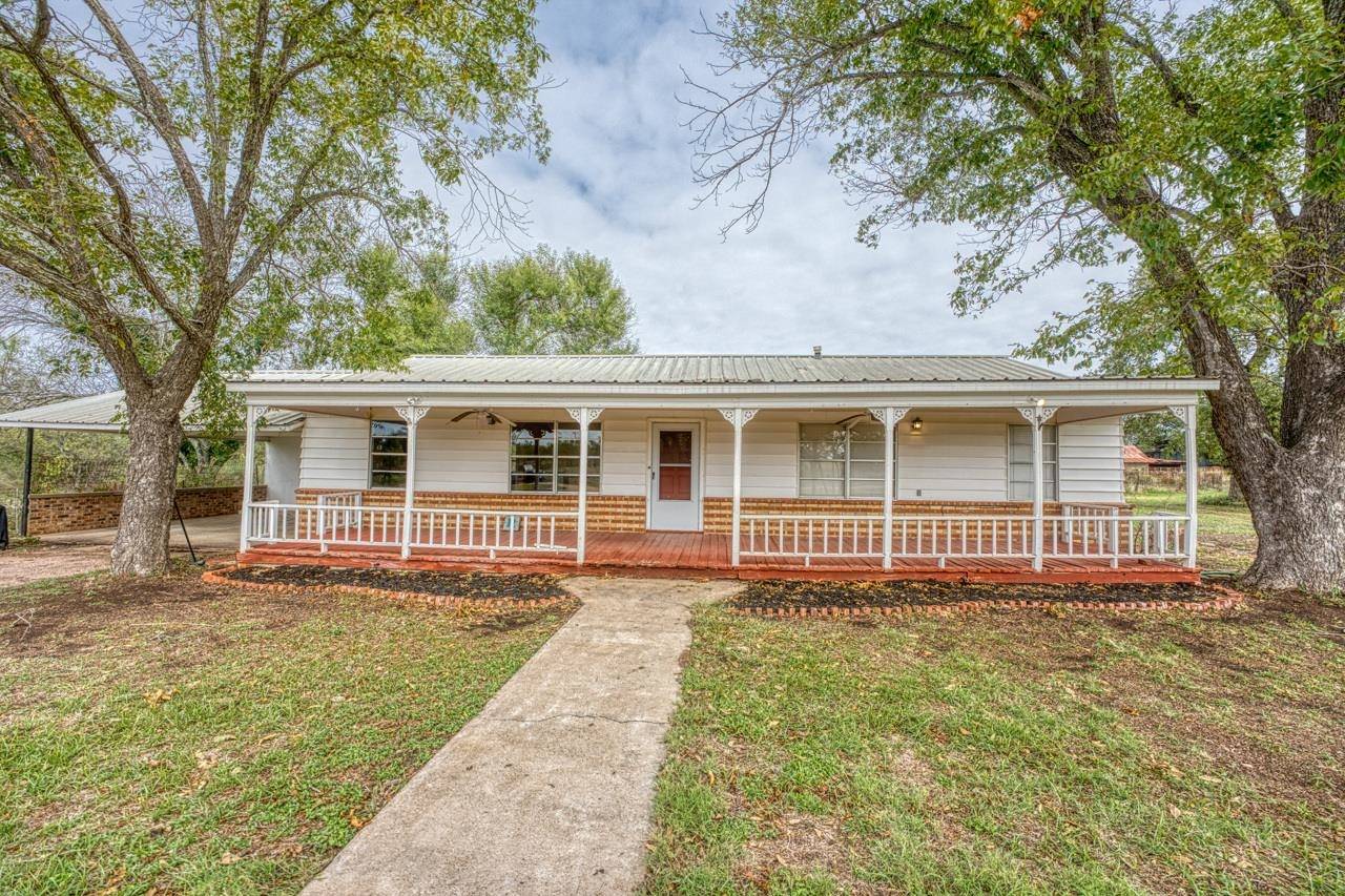 6140 N Hwy 16, Llano, TX 78643