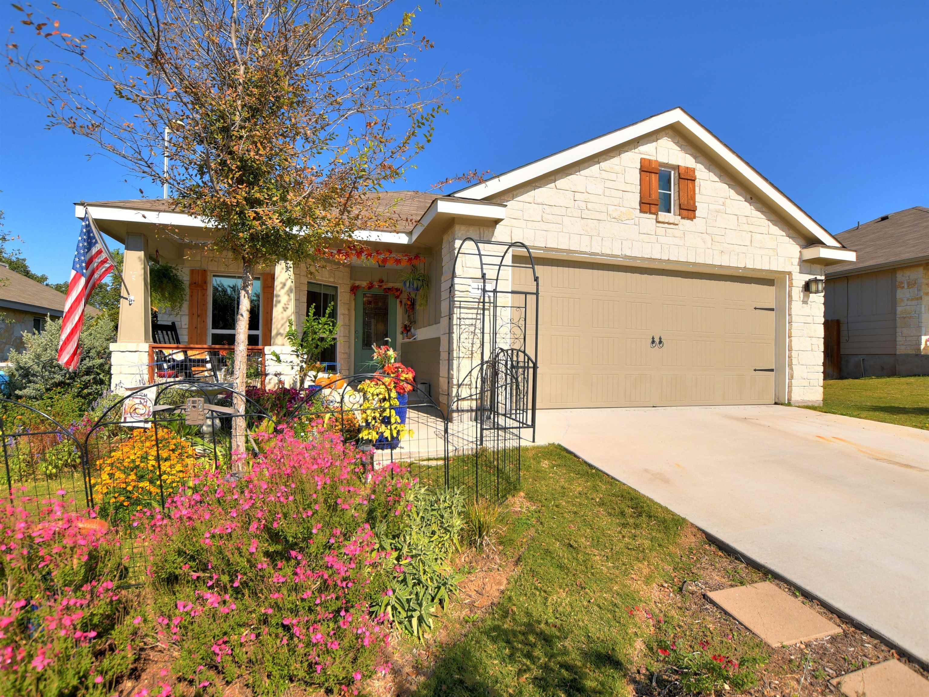 117 E Wildflower BLVD, Marble Falls, TX 78654