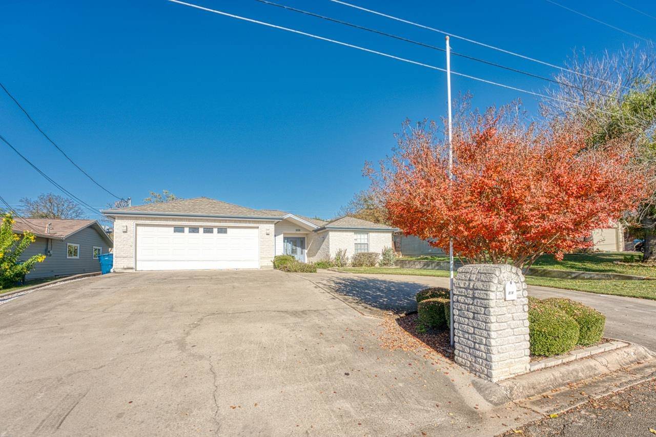 209 Villa Vista Way, Marble Falls, TX 78654