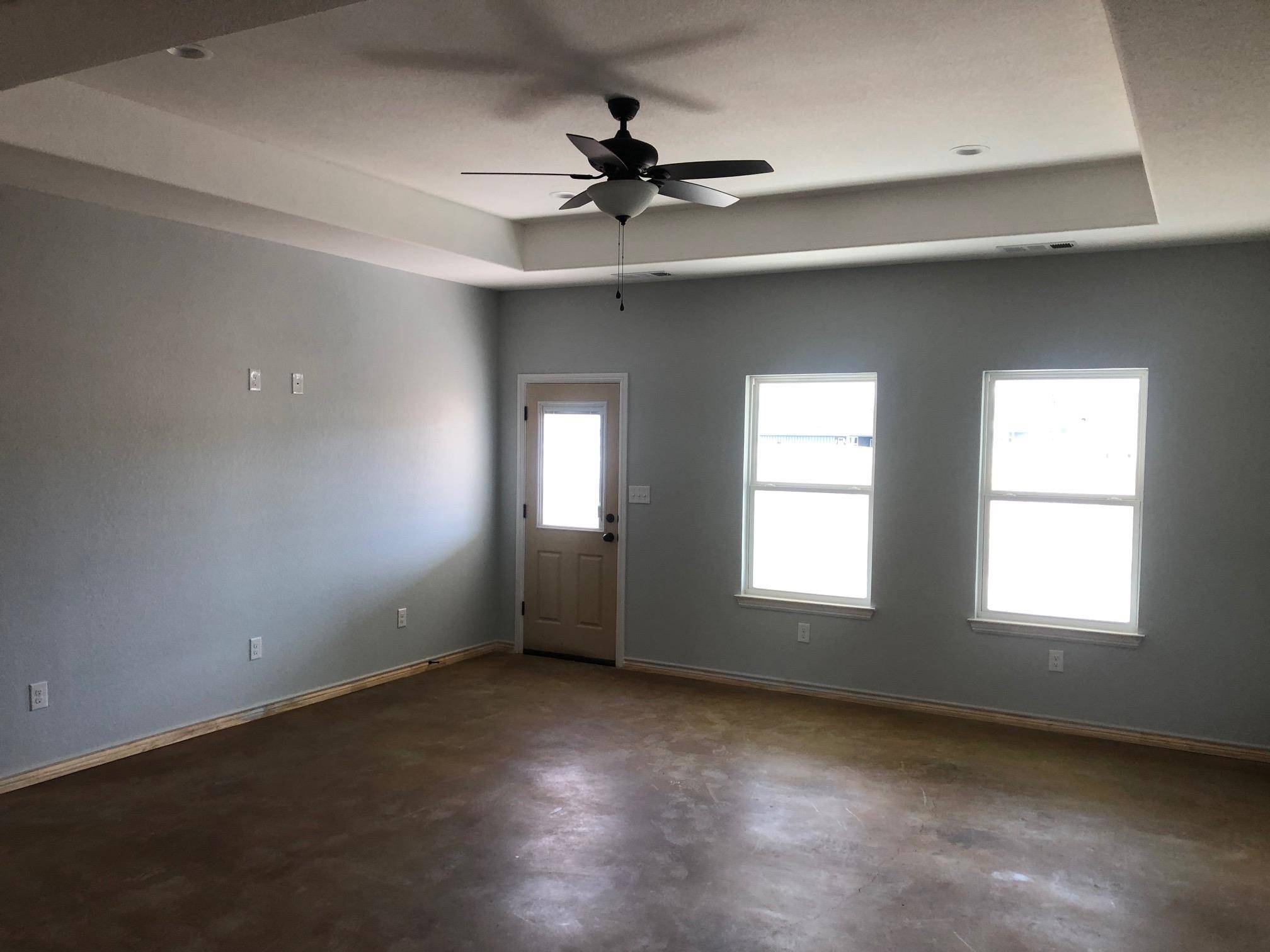 1035 Fieldstone Dr, Lampasas, TX 76550
