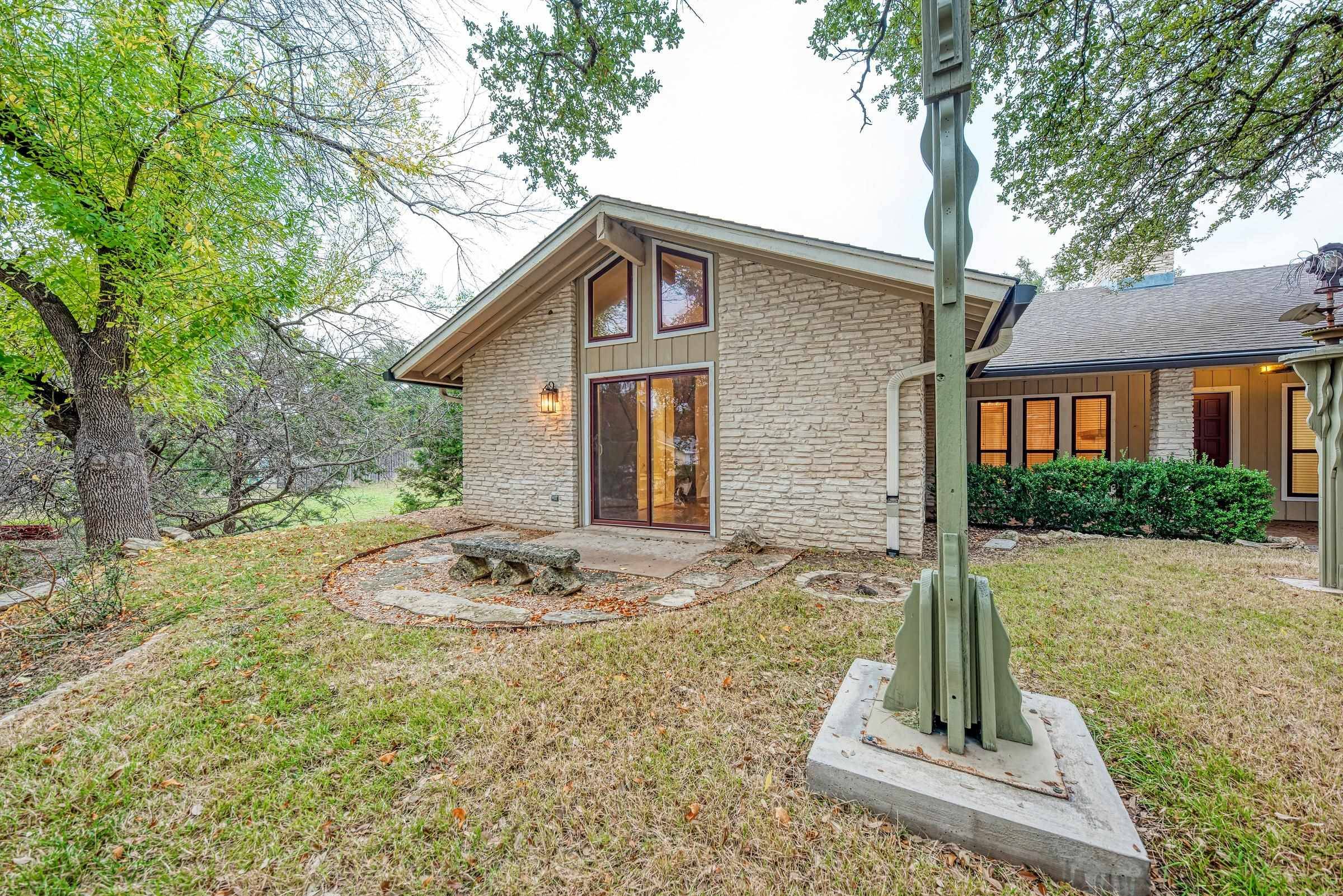 21802 Ryan DR, Spicewood, TX 78669