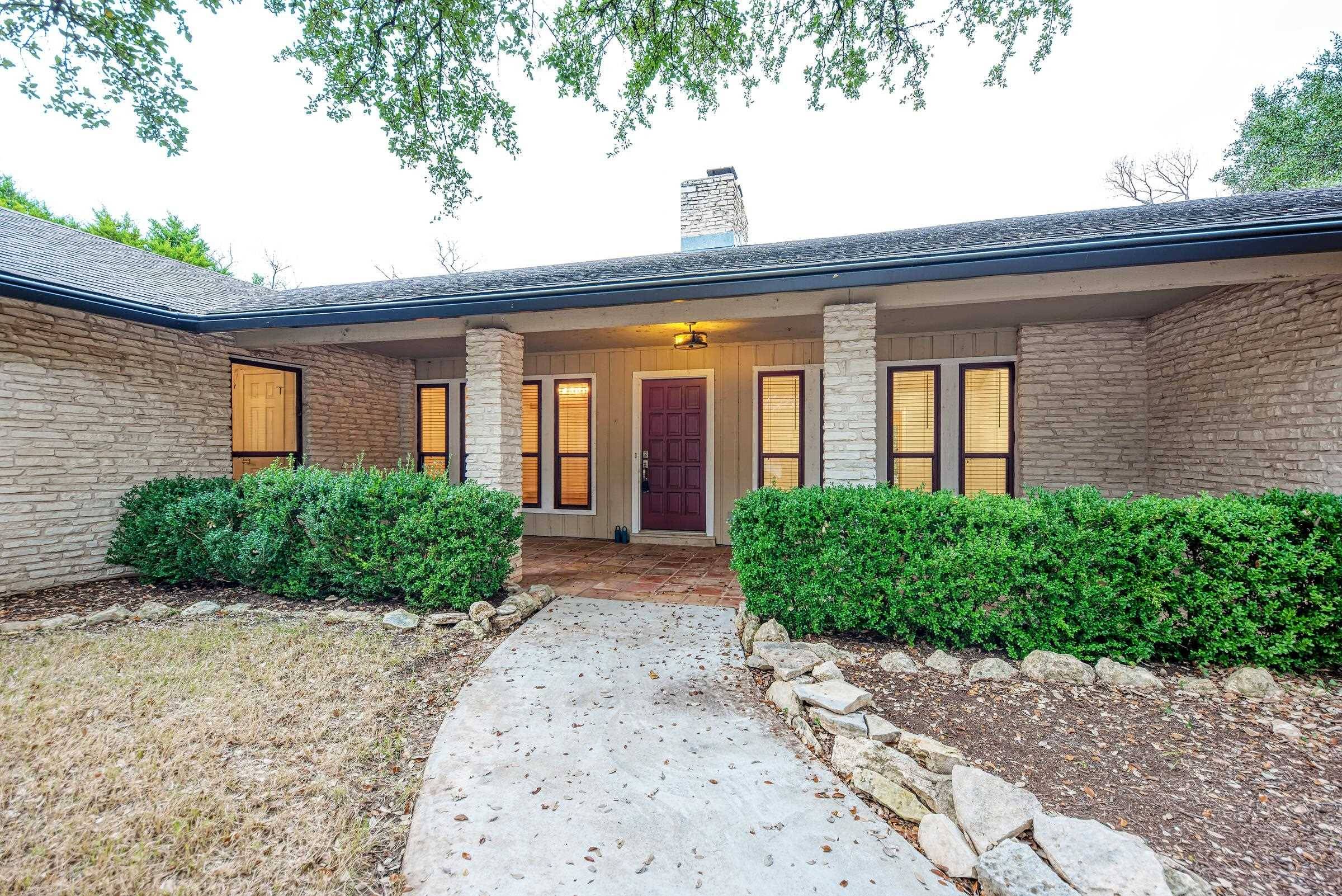 21802 Ryan DR, Spicewood, TX 78669