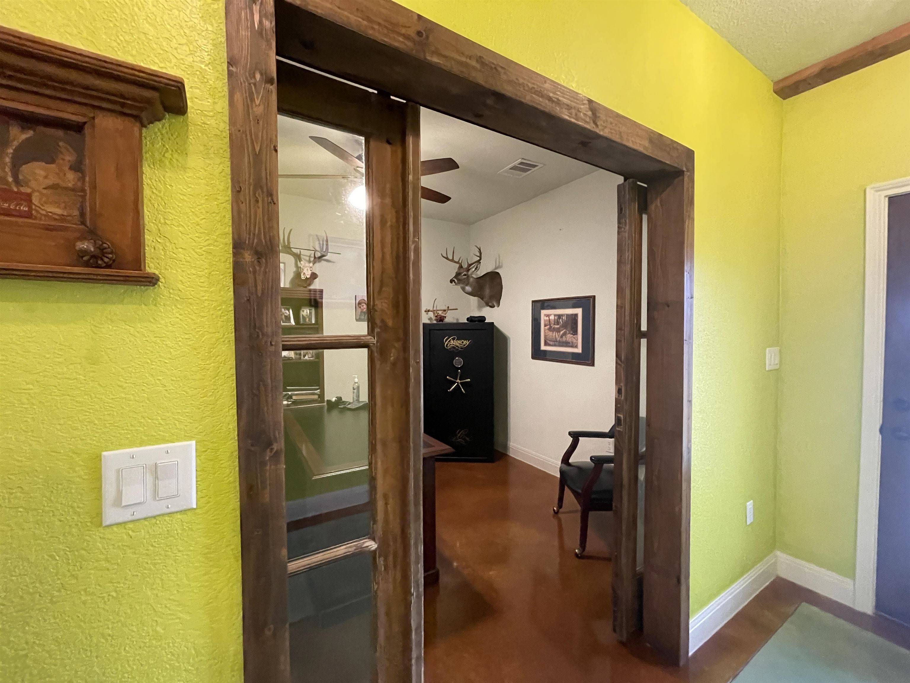 1587 Link DR, Kingsland, TX 78639