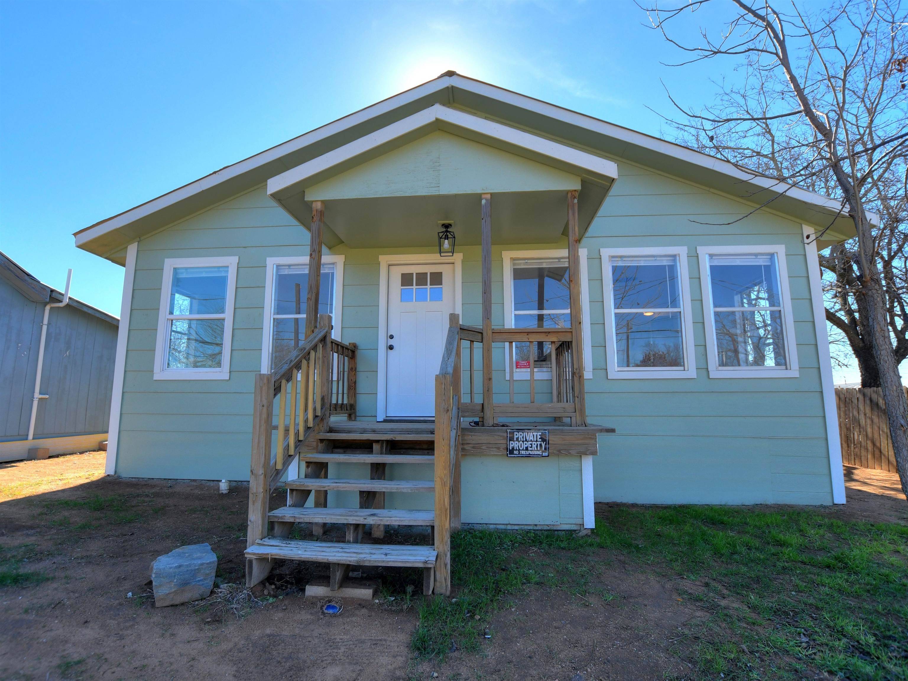 104 W Houston, Llano, TX 78643