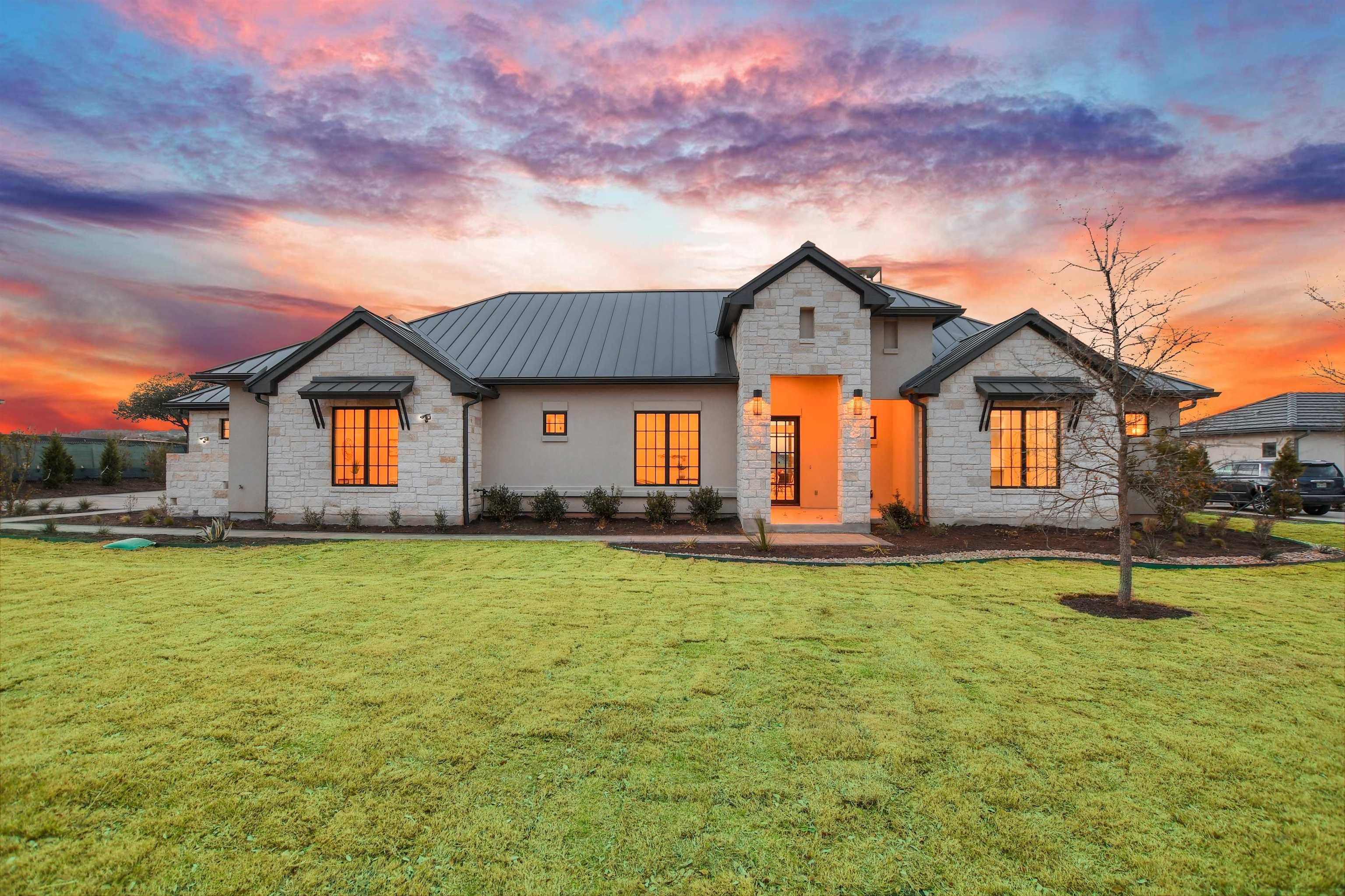 2104 Ballinger DR, Spicewood, TX 78669