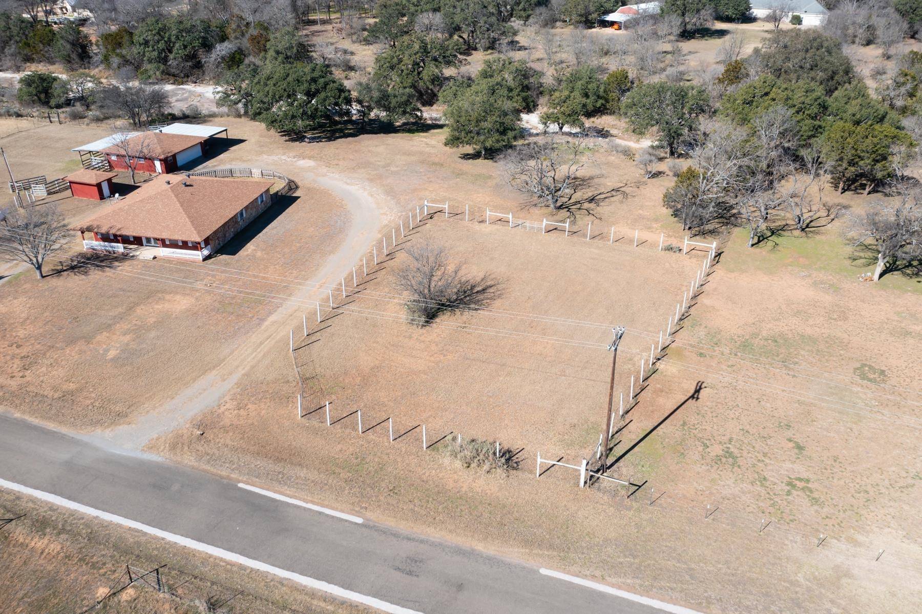 1001 Timber Ridge RD, Marble Falls, TX 78654
