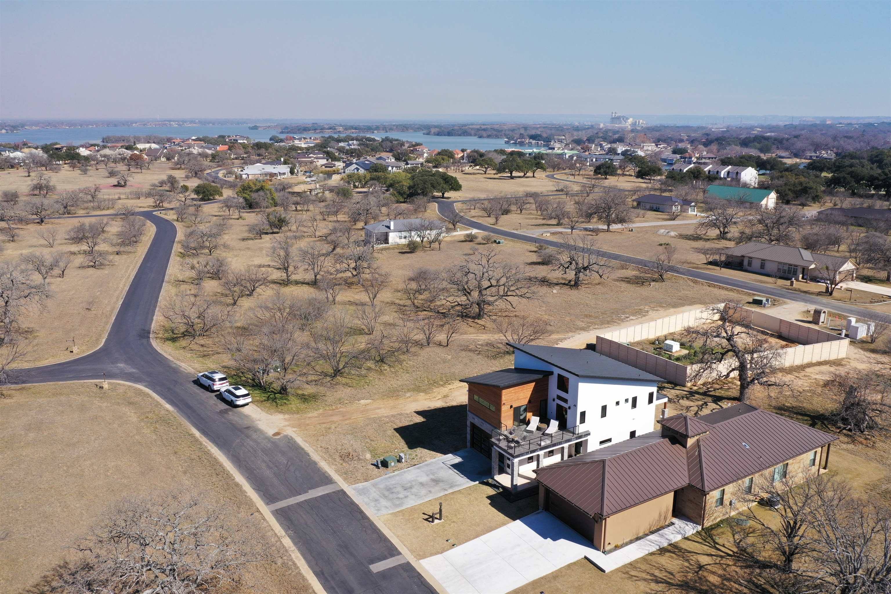 3233 Douglas Drive, Horseshoe Bay, TX 78657