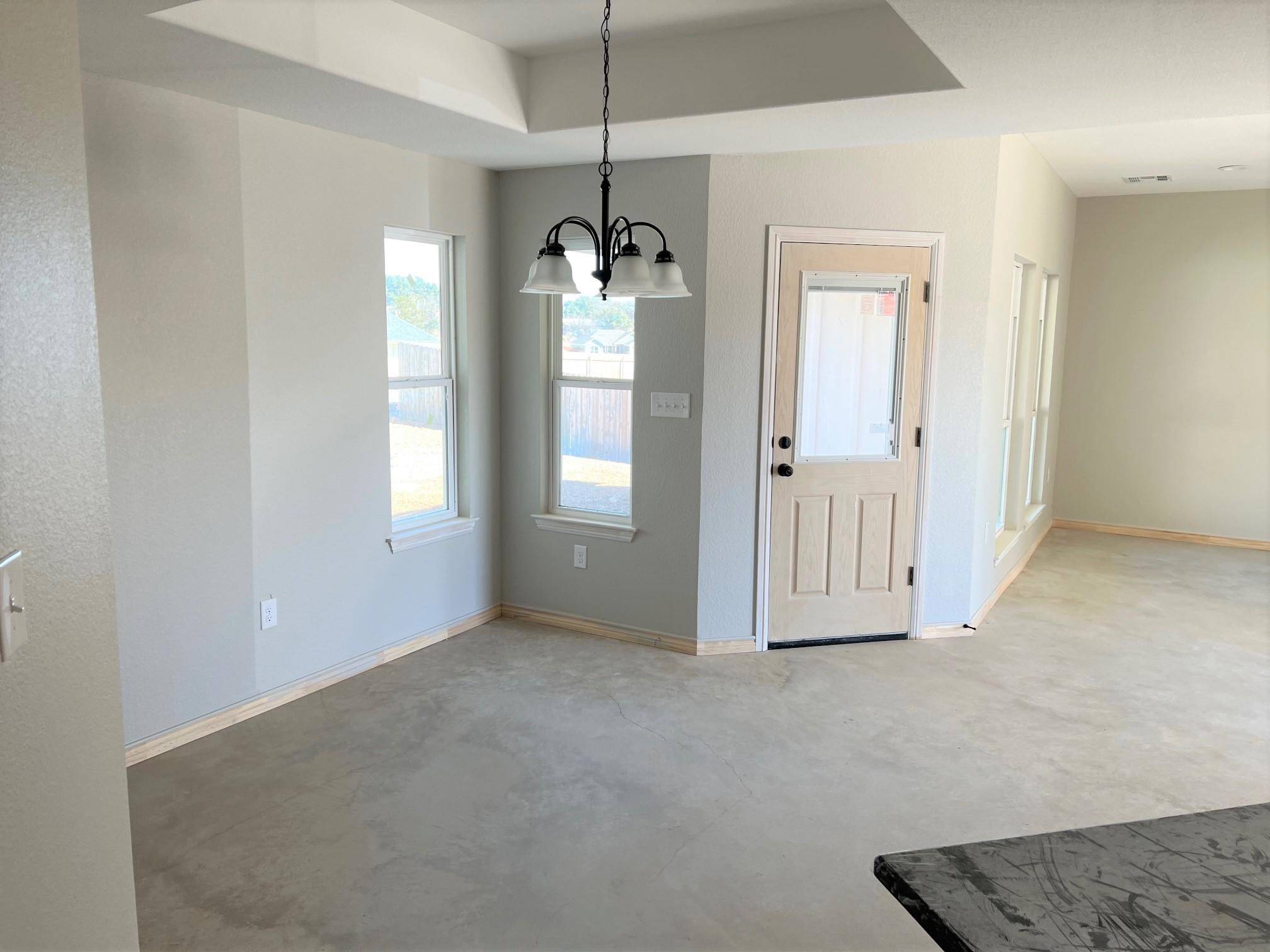 1301 Sandstone Cv, Lampasas, TX 76550