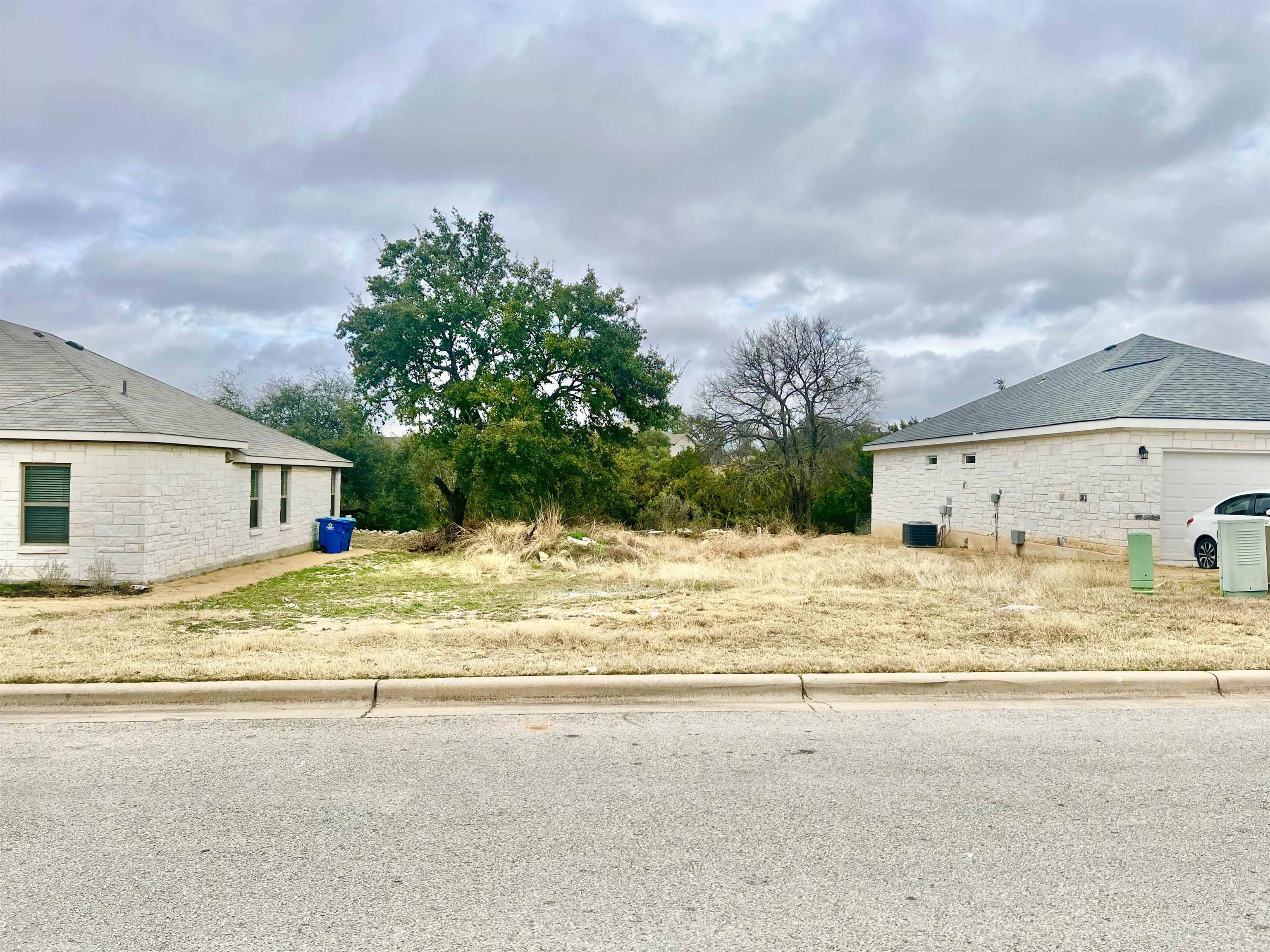 119 Primrose LN, Marble Falls, TX 78654