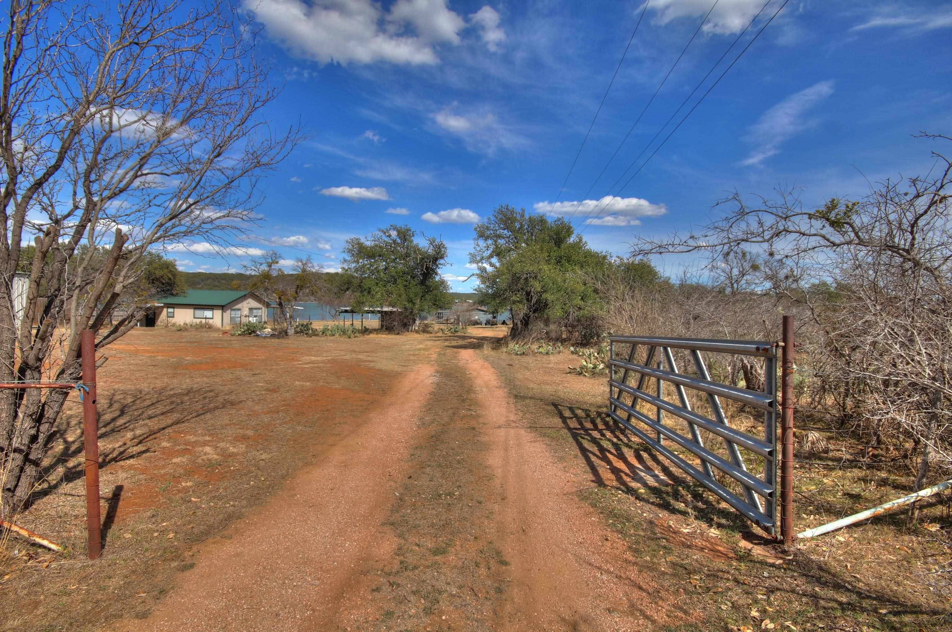 514 ELLIOTT, Tow, TX 78643