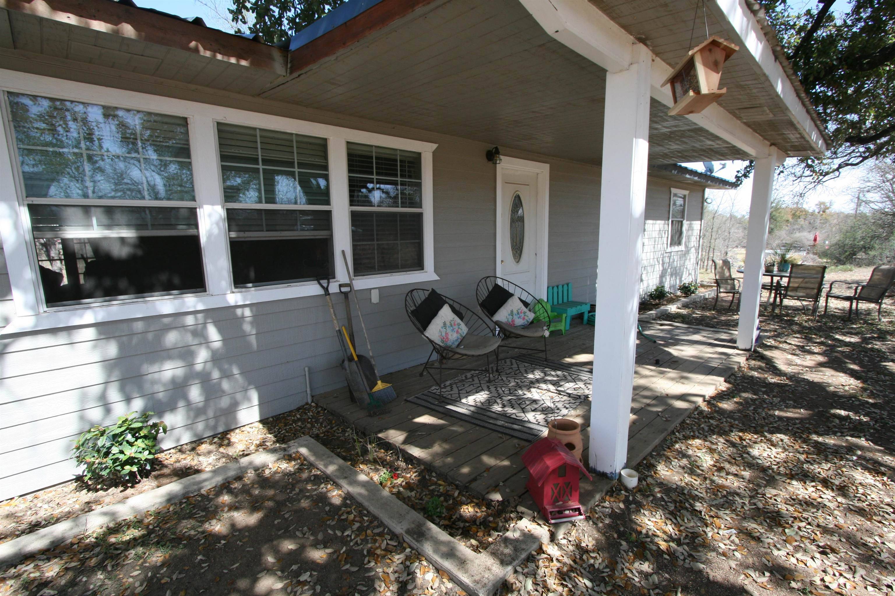 2309 Stonewood LN, Kingsland, TX 78639