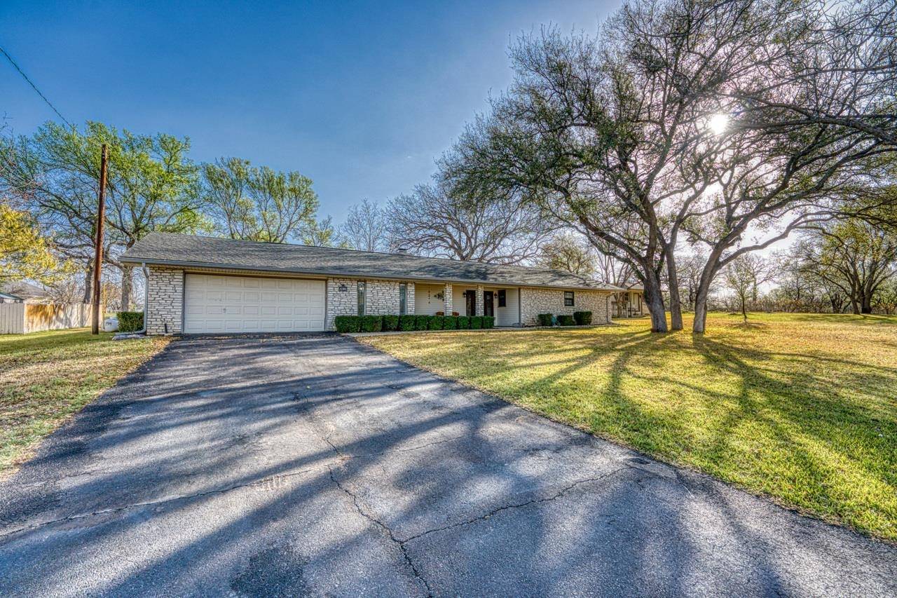 202 Crane DR, Marble Falls, TX 78654
