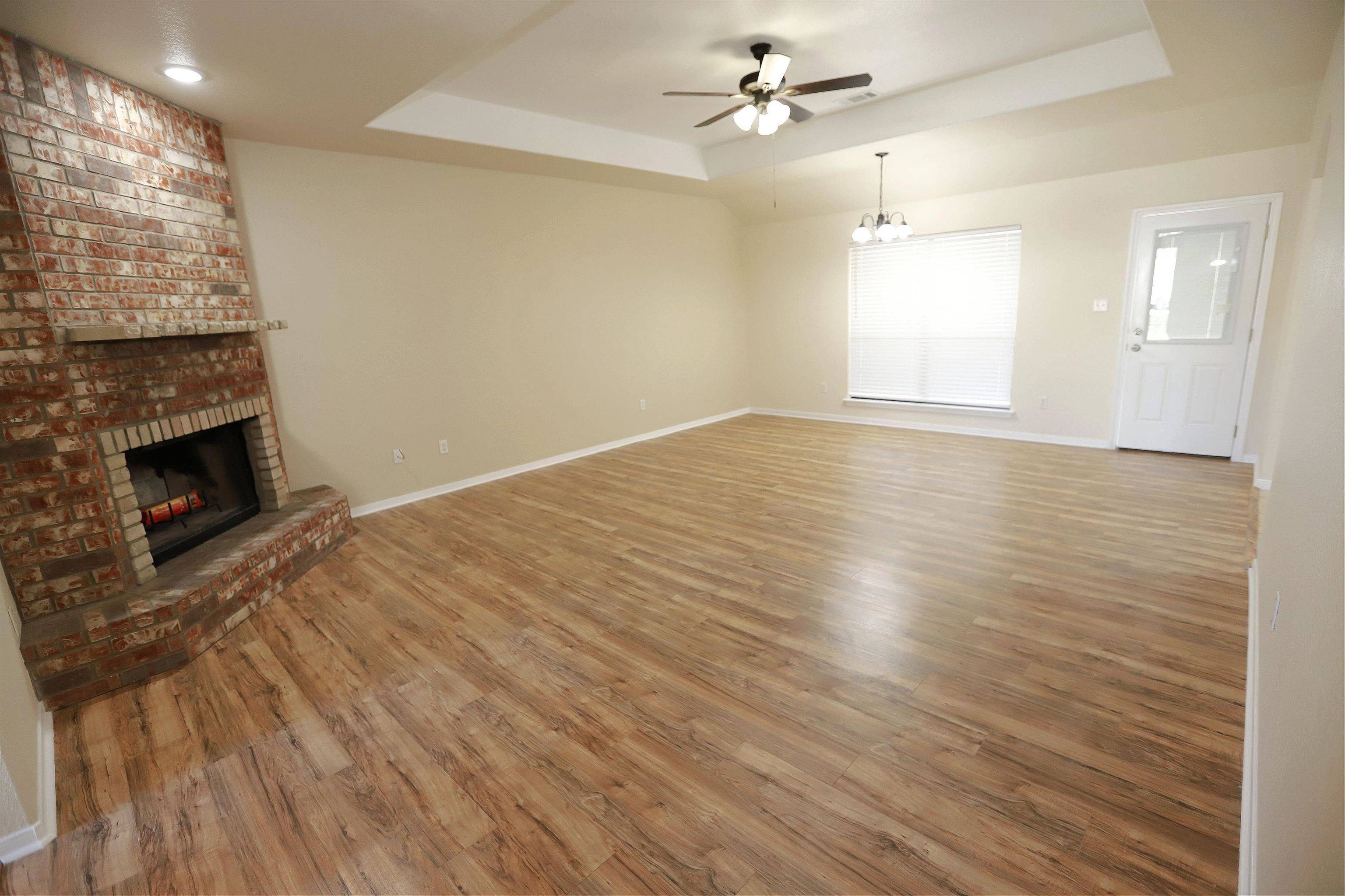 11 Westridge PL, Lampasas, TX 76550