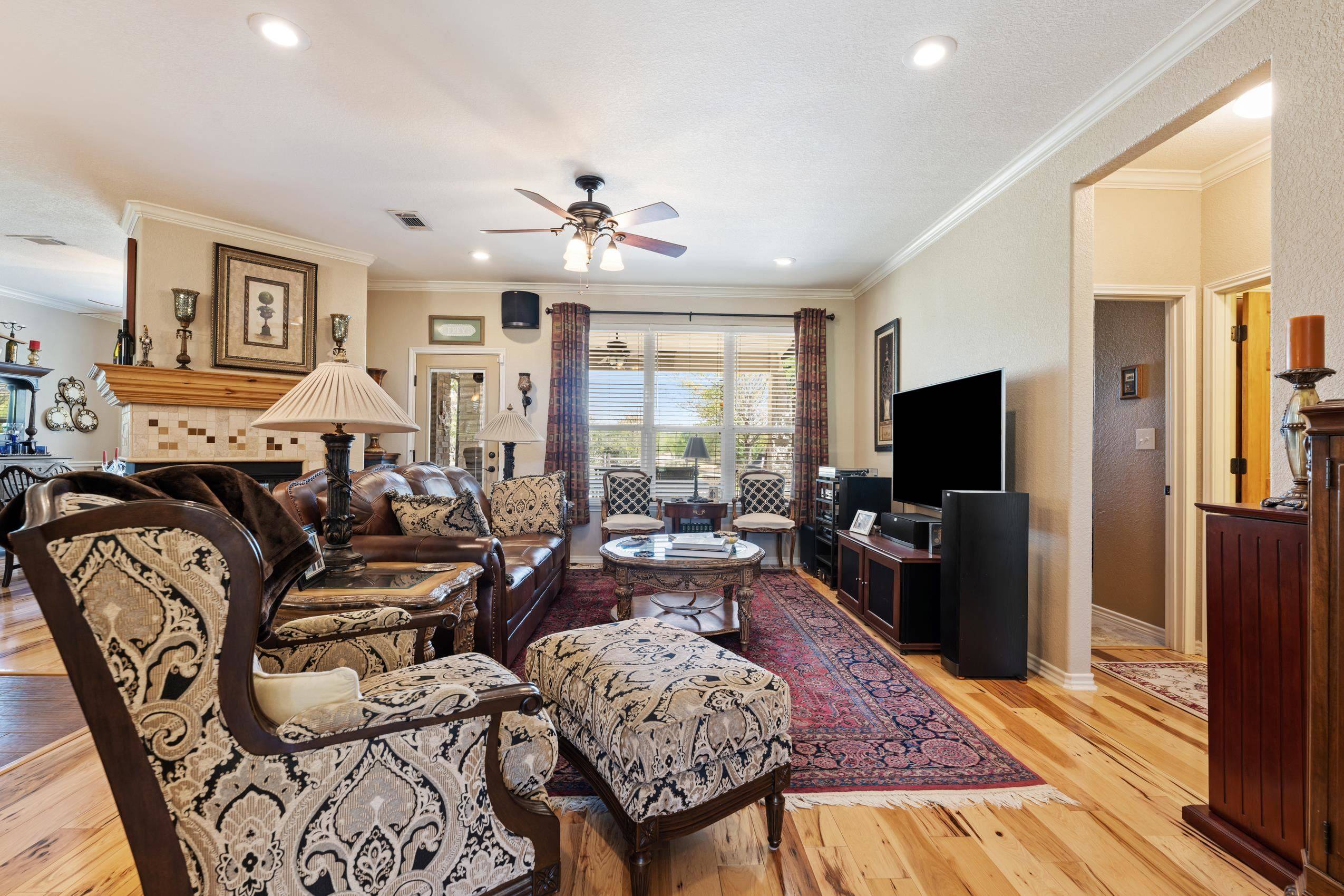 112 Chaumont, Kingsland, TX 78639