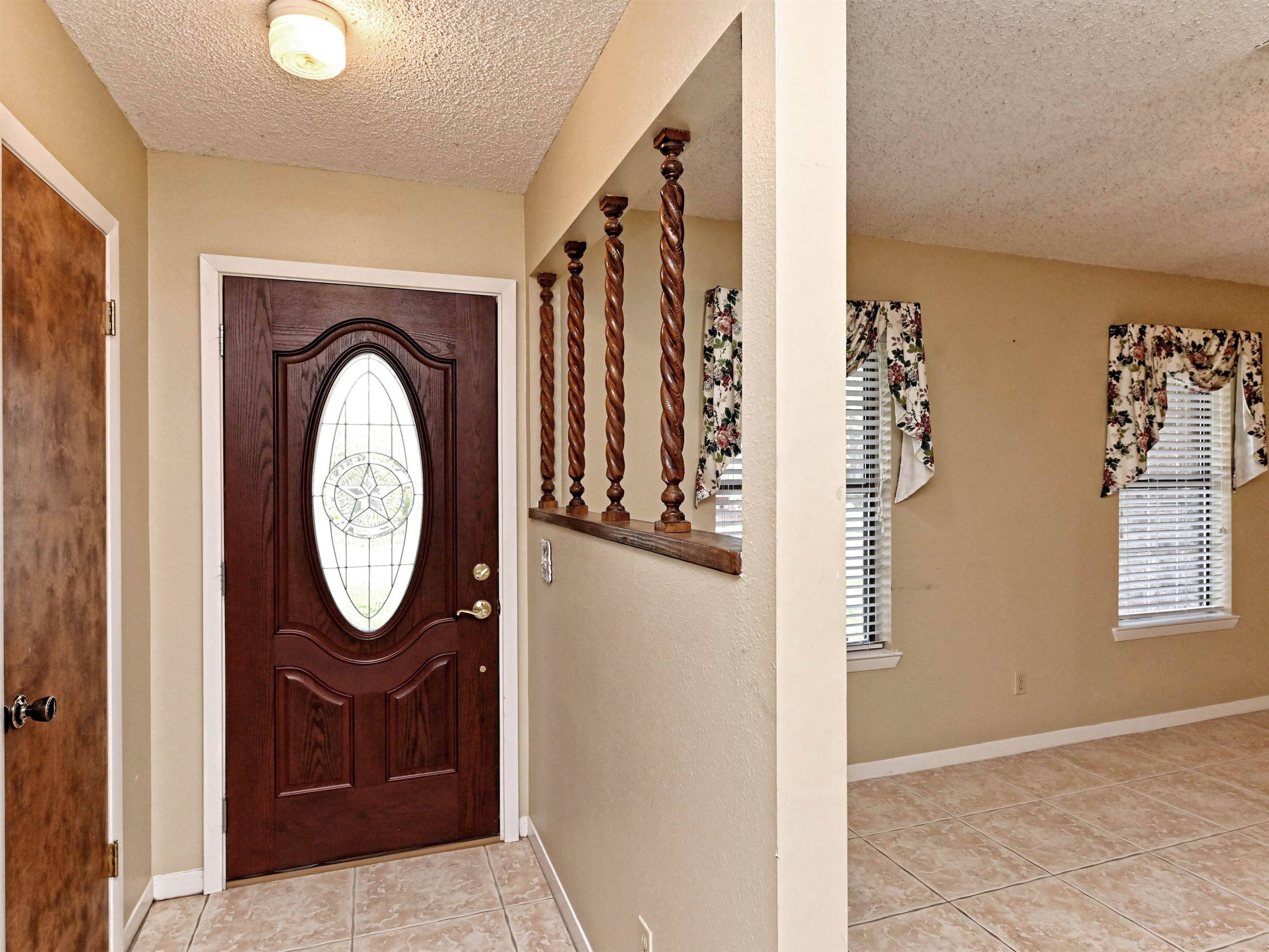 1213 Cedar DR, Marble Falls, TX 78654