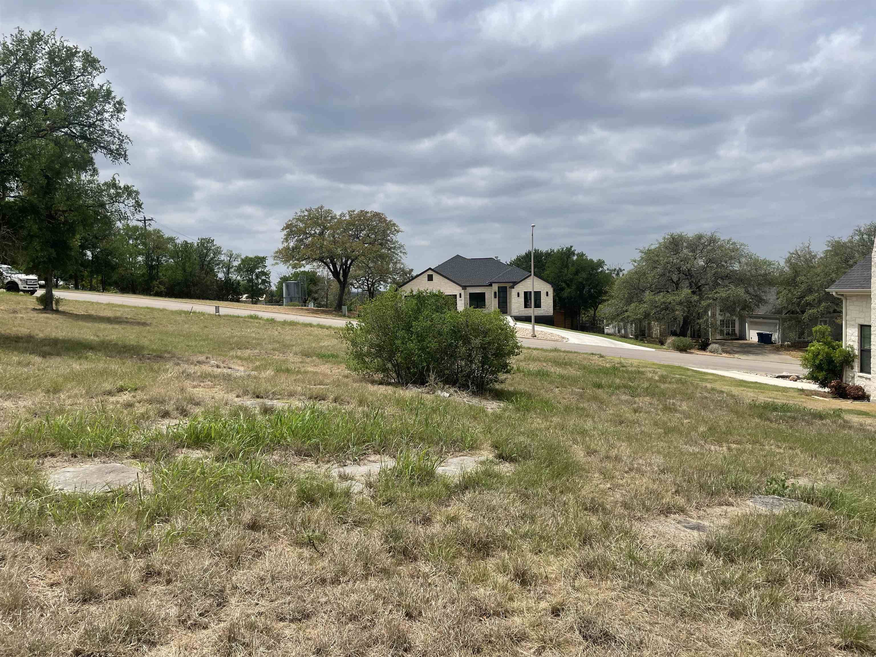 105 Gateway Parkway, Marble Falls, TX 78654