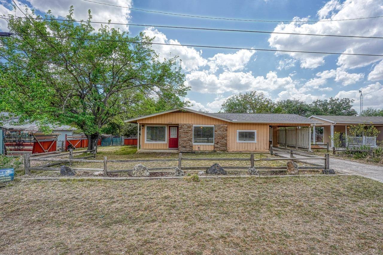 216 Overstreet, Sunrise Beach, TX 78643