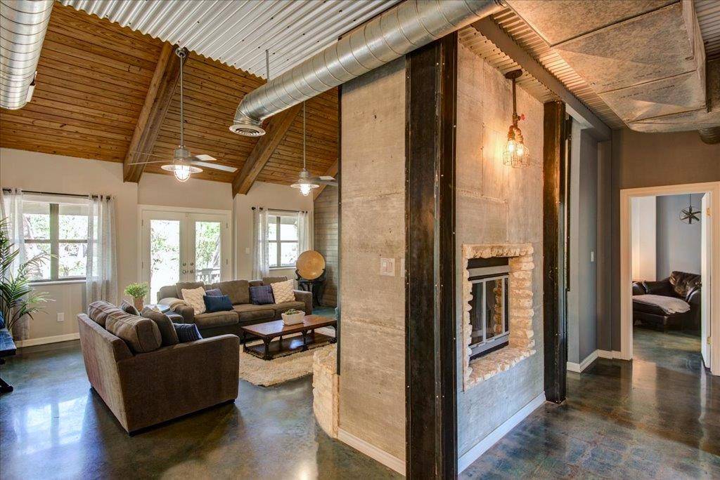 5307 Shady Oaks Circle, Kingsland, TX 78639
