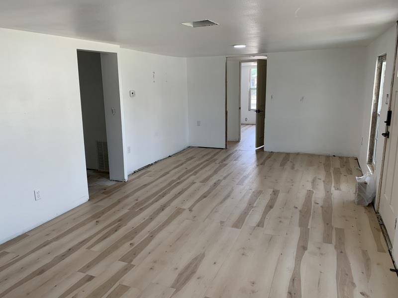 611 AVE U AVE, Marble Falls, TX 78654
