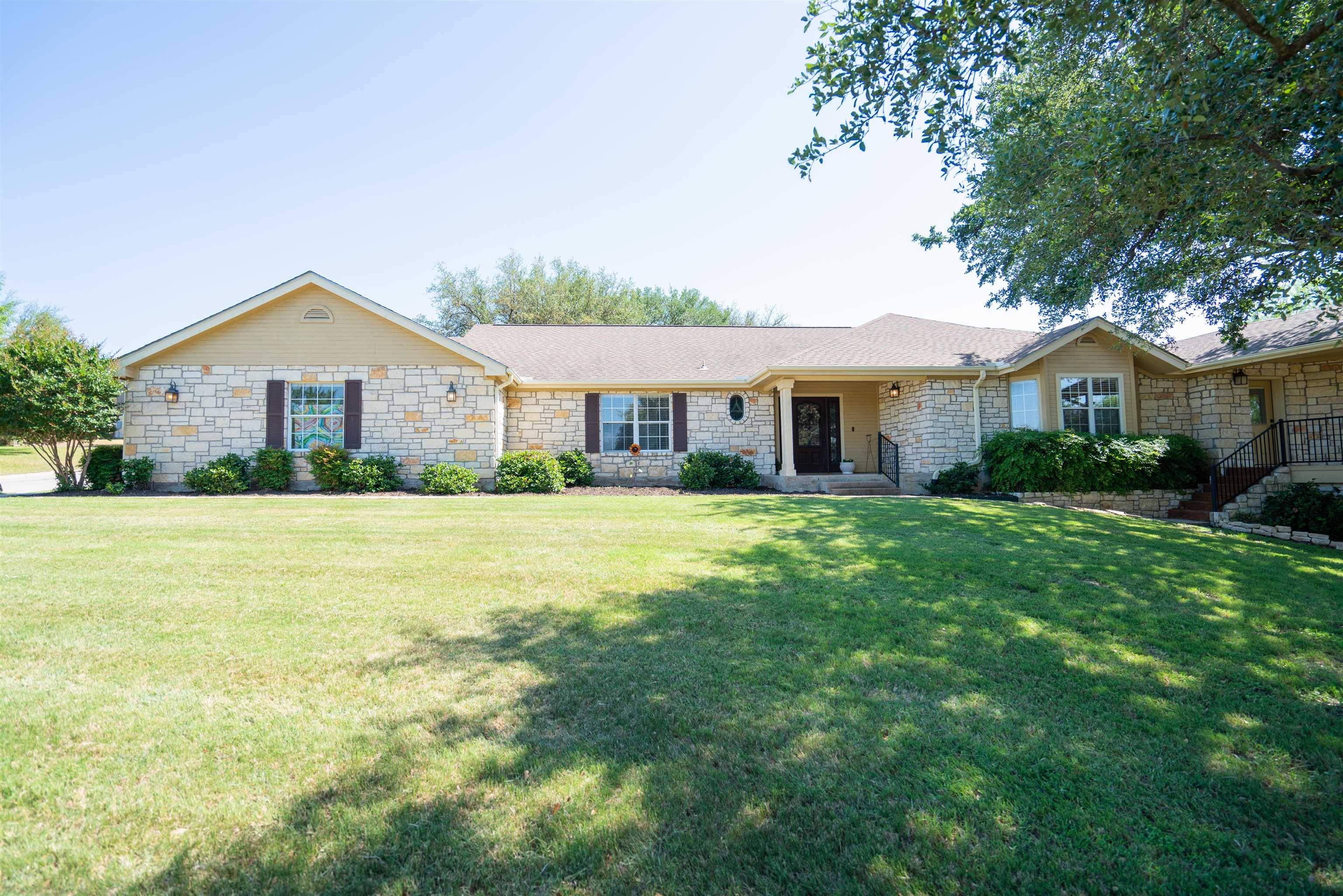 100 Gateway Pkwy, Marble Falls, TX 78654