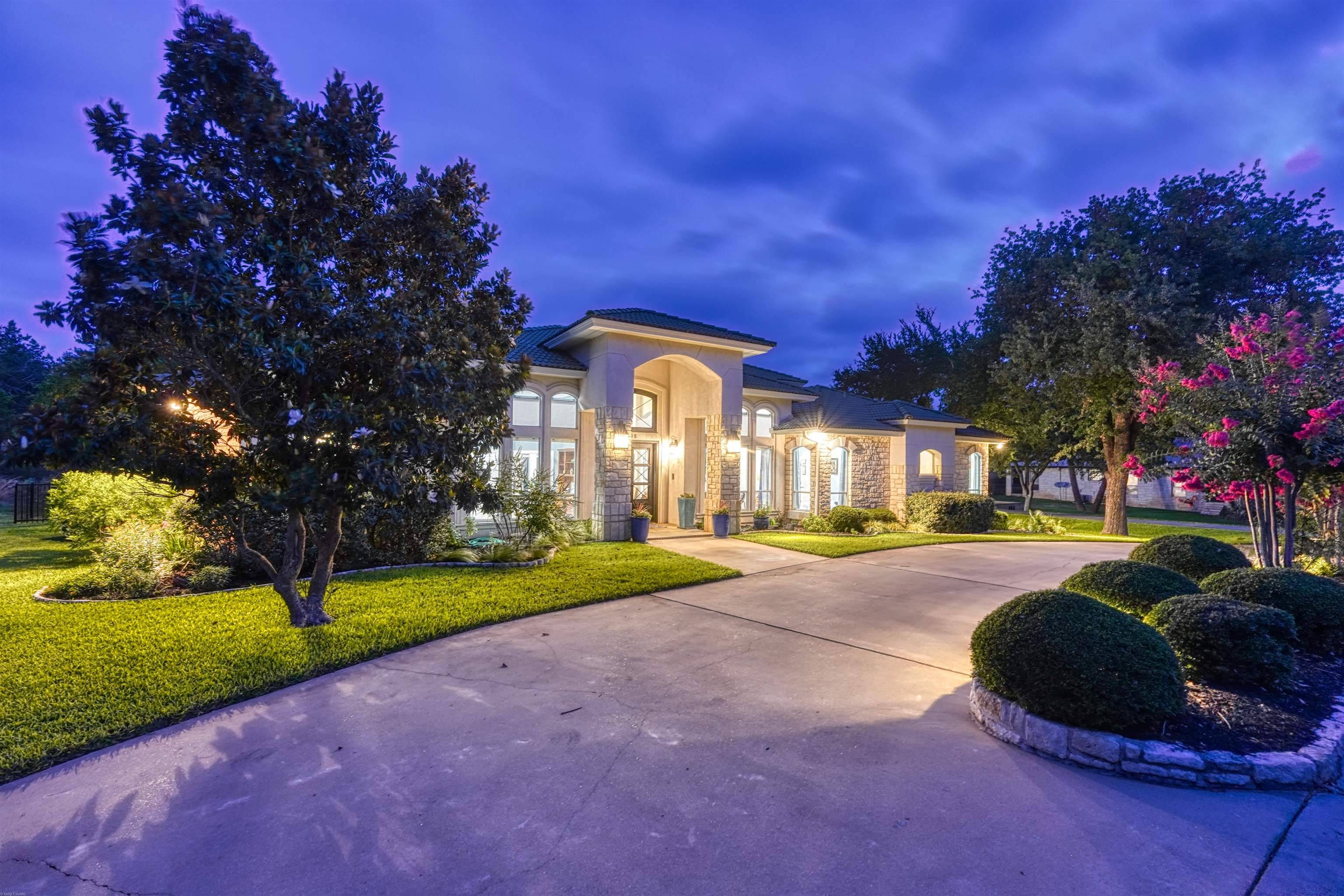 208 Lighthouse DR, Horseshoe Bay, TX 78657