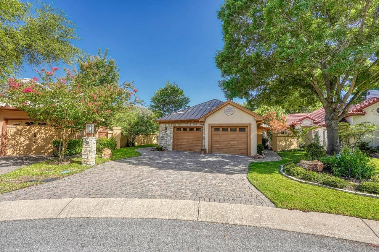 104 Mason CT, Horseshoe Bay, TX 78657