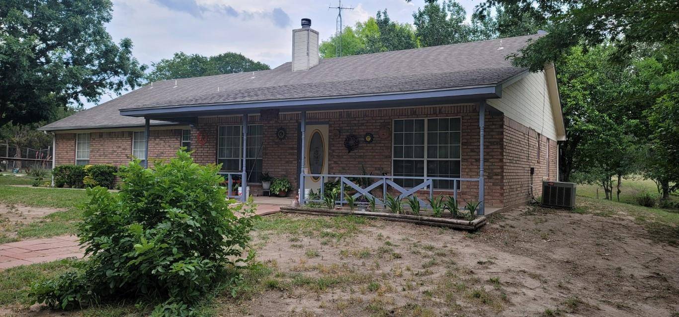 3642 County Road 1020, Lampasas, TX 76550-3479