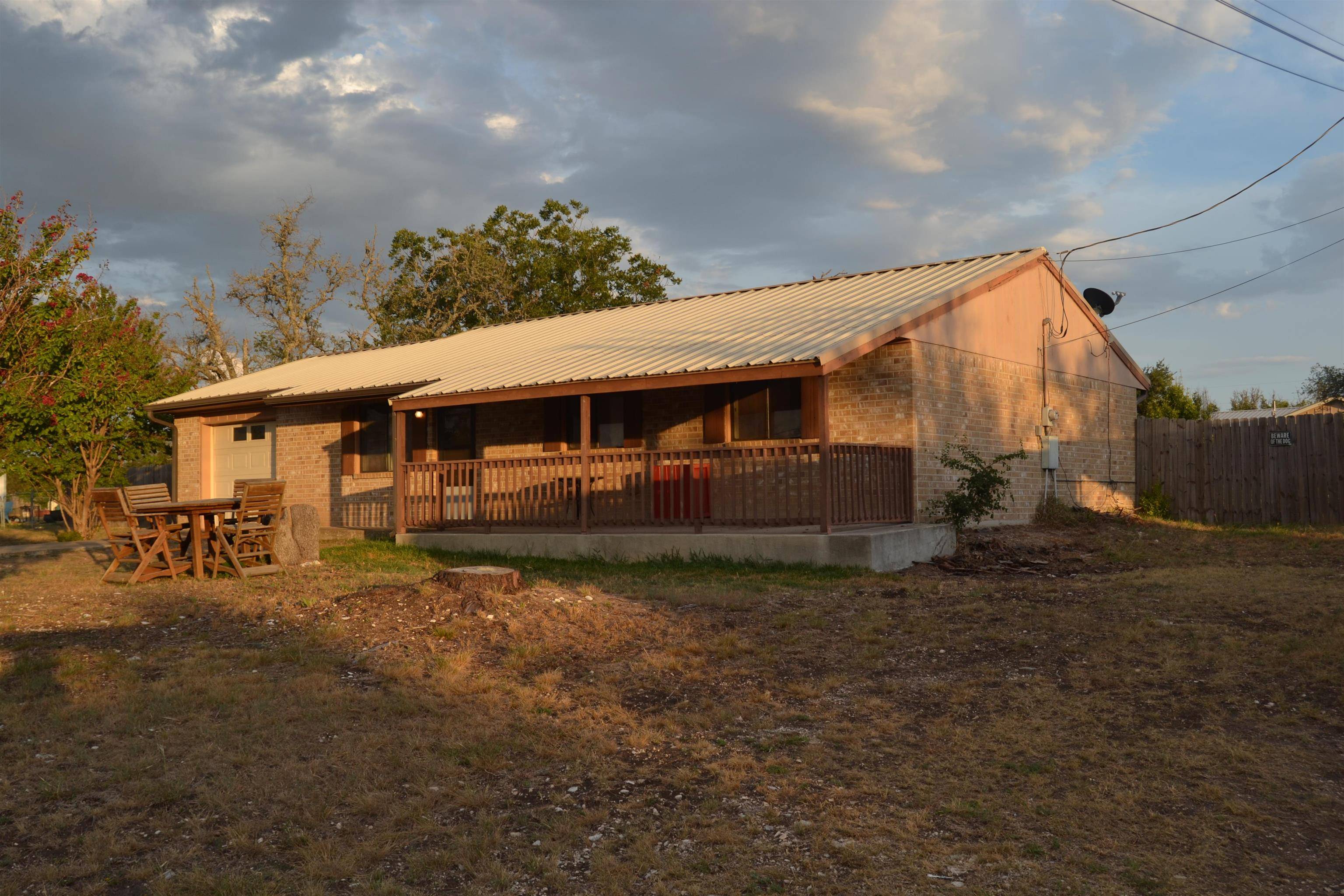 145 quail RUN, Out Of Area, TX 78631