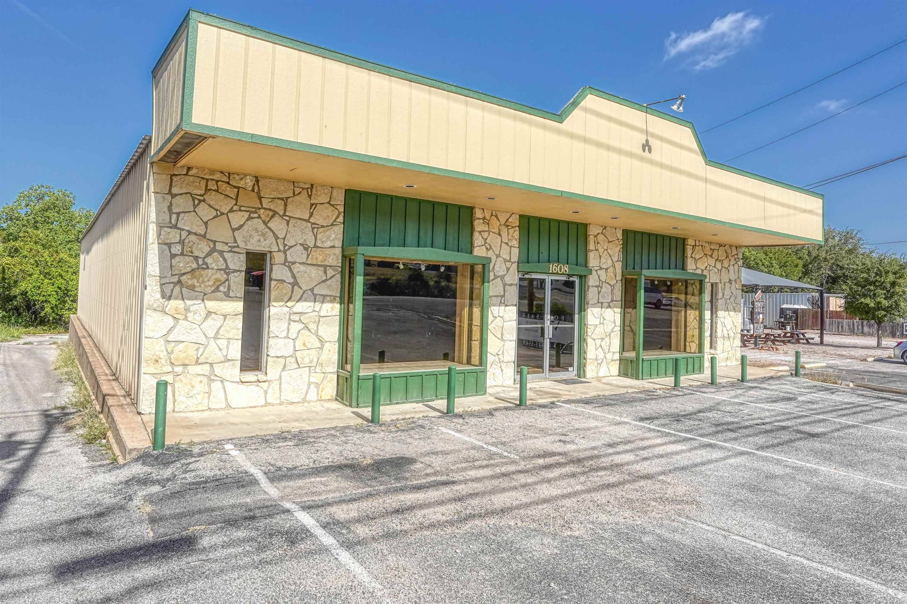 1608 N US Highway 281, Marble Falls, TX 78654