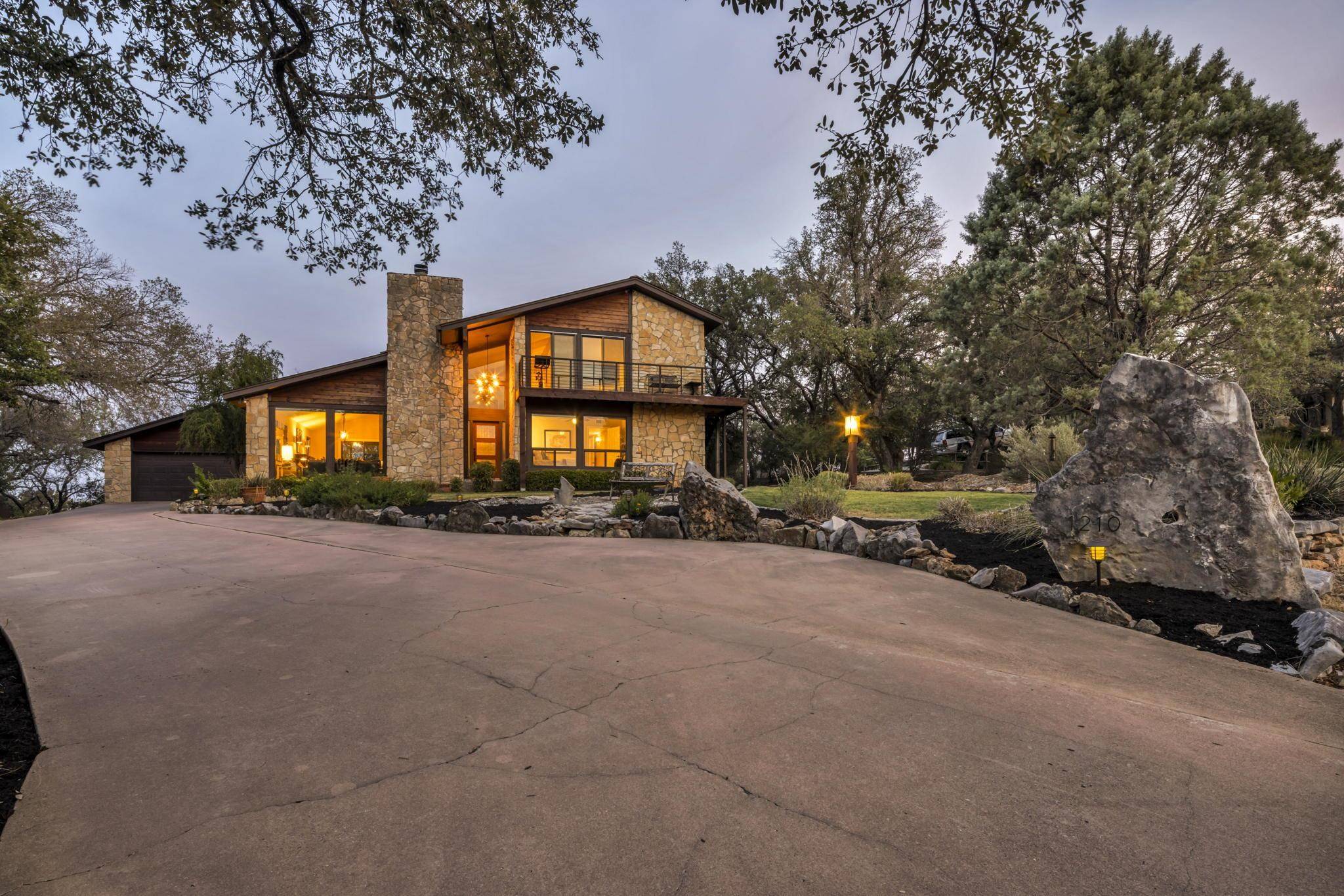 1210 Mountain Dew, Horseshoe Bay, TX 78657