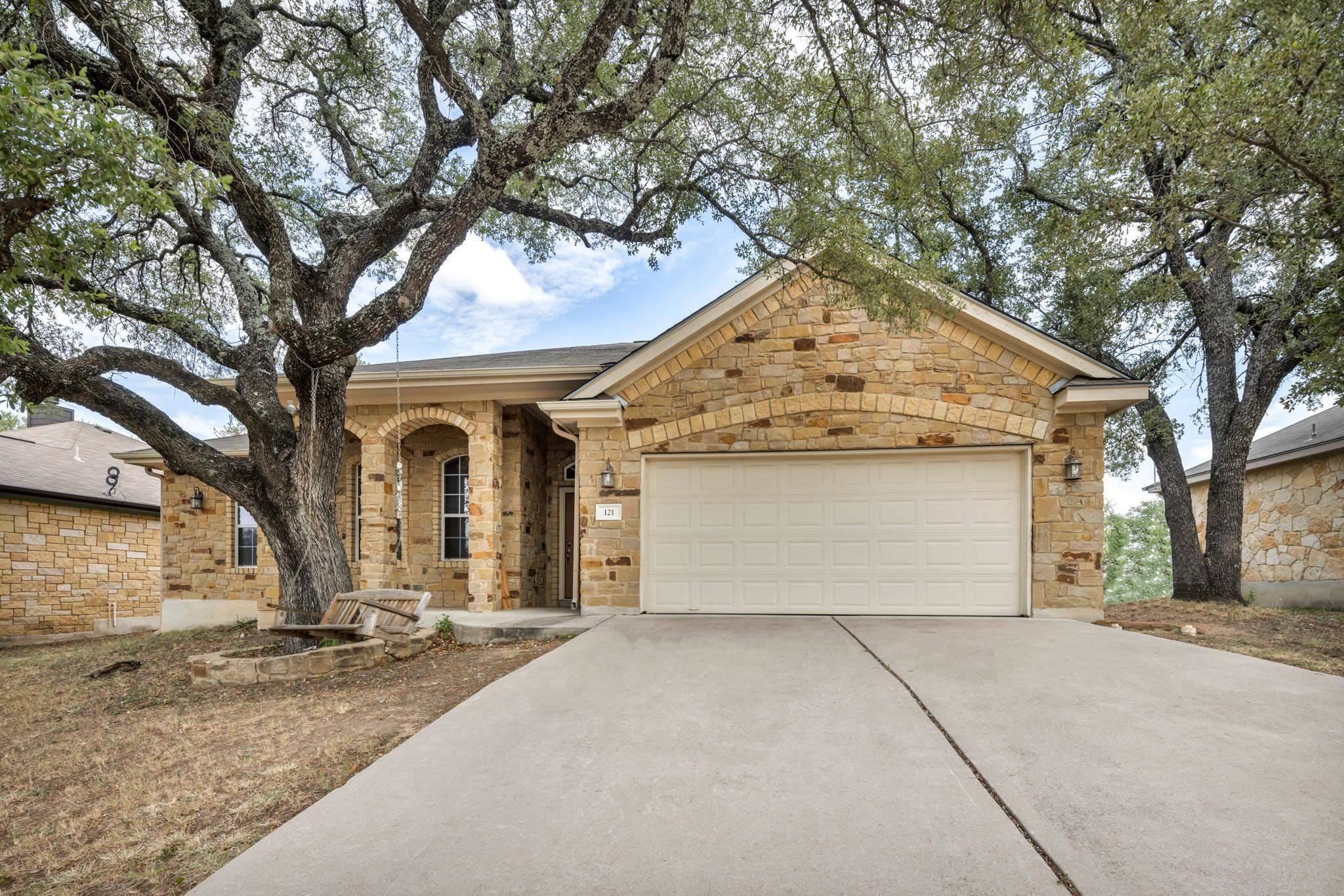 121 E Wildflower BLVD, Marble Falls, TX 78654