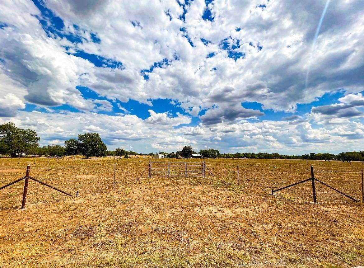 1002 Timber Ridge RD, Marble Falls, TX 78654