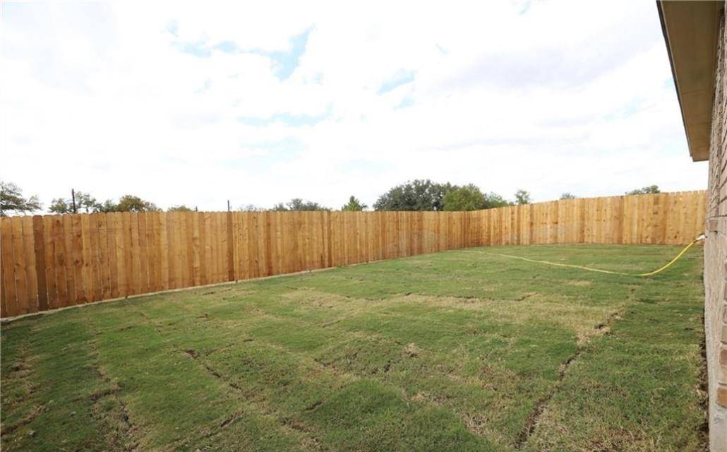 905 Blane CIR, Lampasas, TX 76550