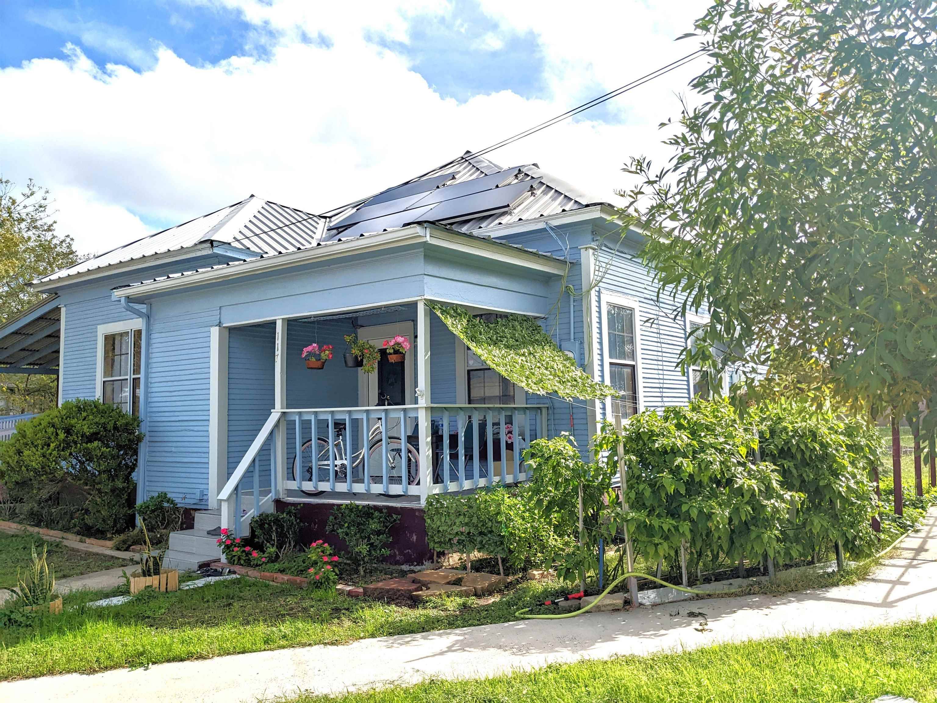 117 W San Saba St, Lometa, TX 76853