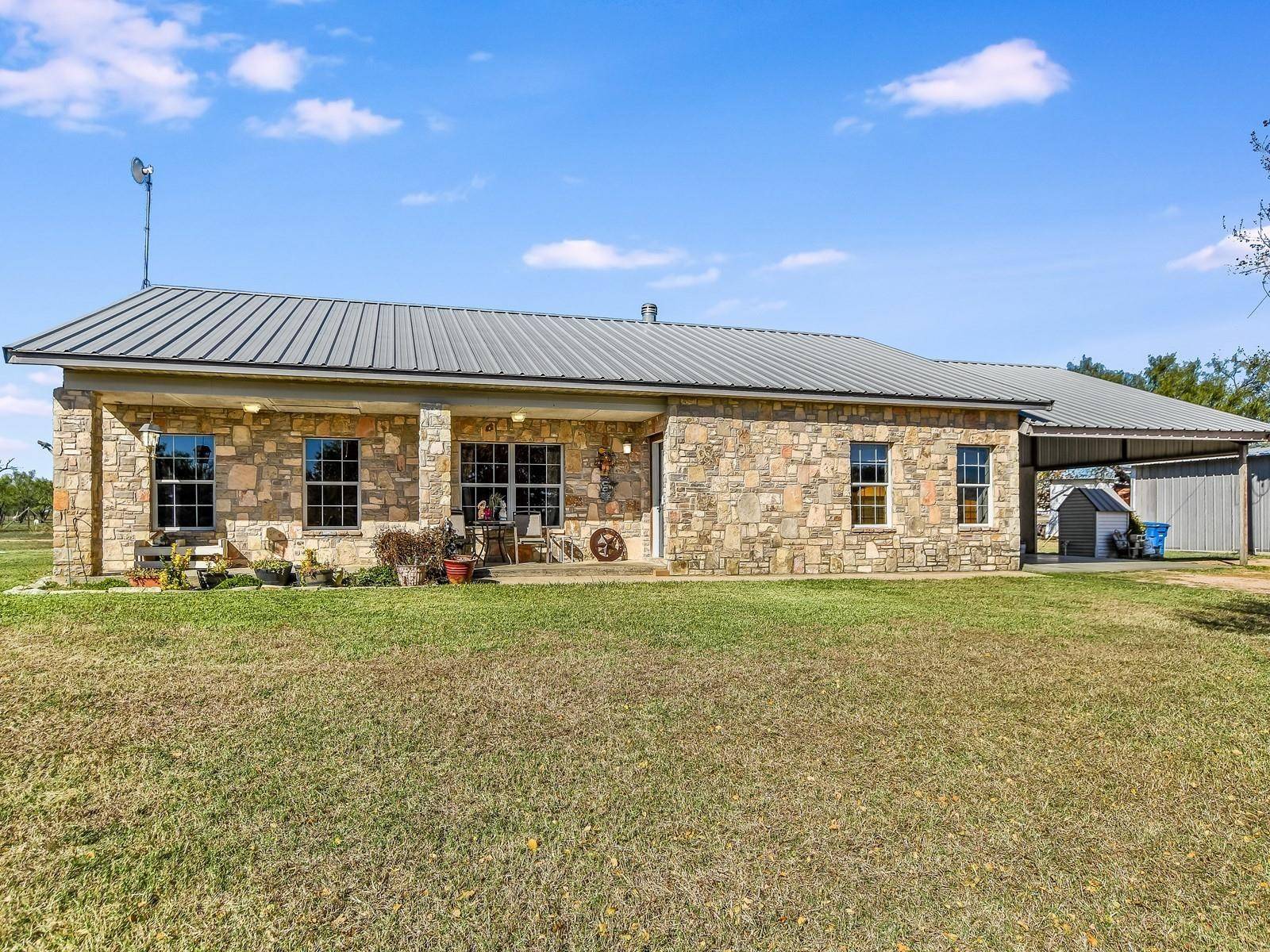122 CR 144A, Marble Falls, TX 78654